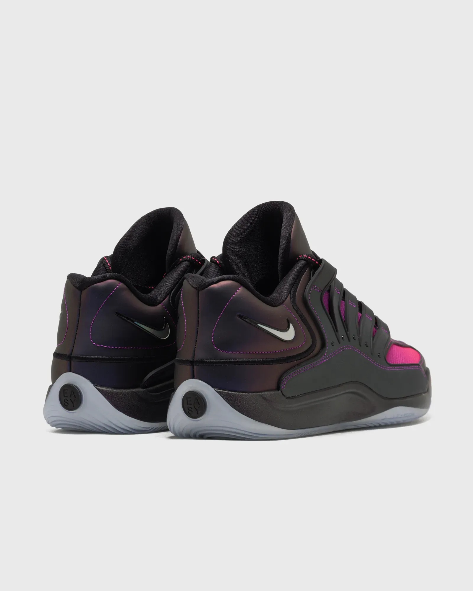 E066AB_Nike-KD18-SE_EGGPLANT_IM5843-500_img3
