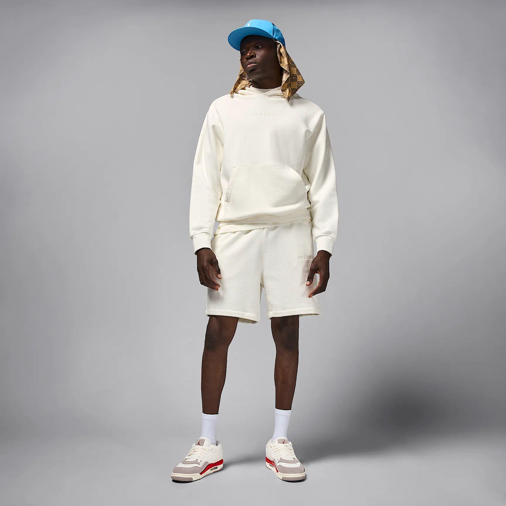 E31140_Air-Jordan-4-RM_FIRE-RED_HF8126-100_img8