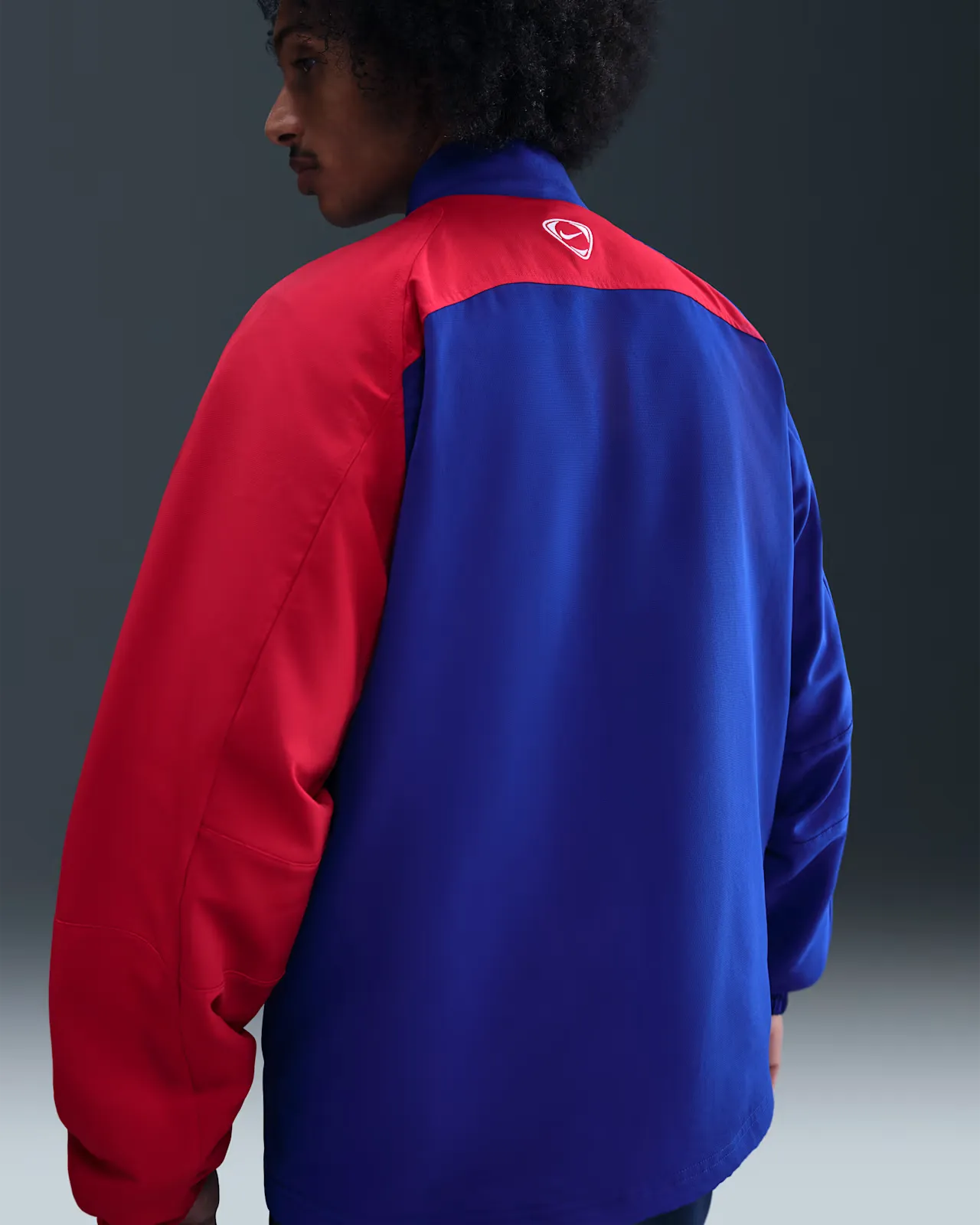 18195F_PSG-x-Nike-Total-90-Reissue-Track-Jacket_HOME-2004_IH1872-417_img1