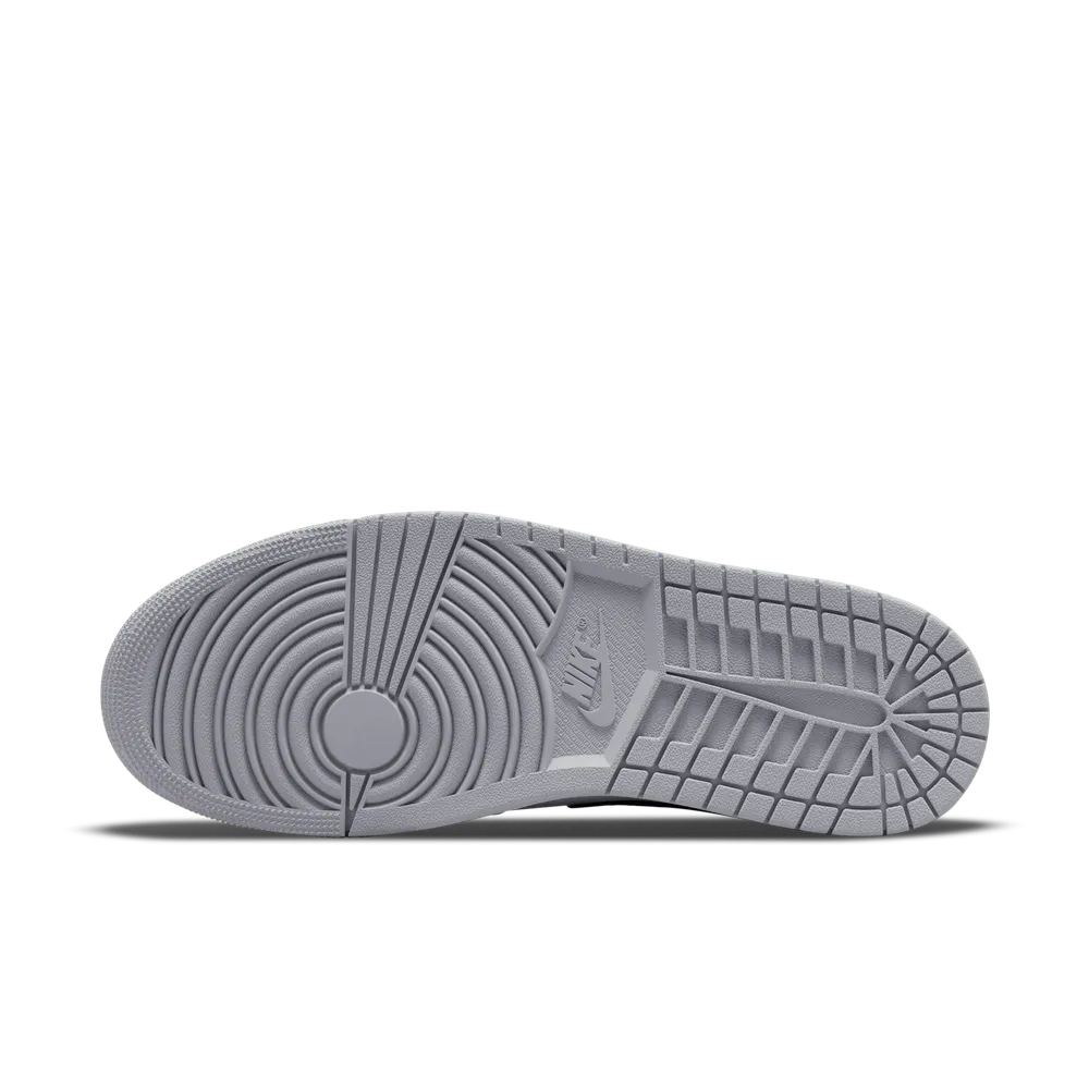 B1B3B7_Air-Jordan-1-Mid_LIGHT-SMOKE-GREY_554724-078_img1