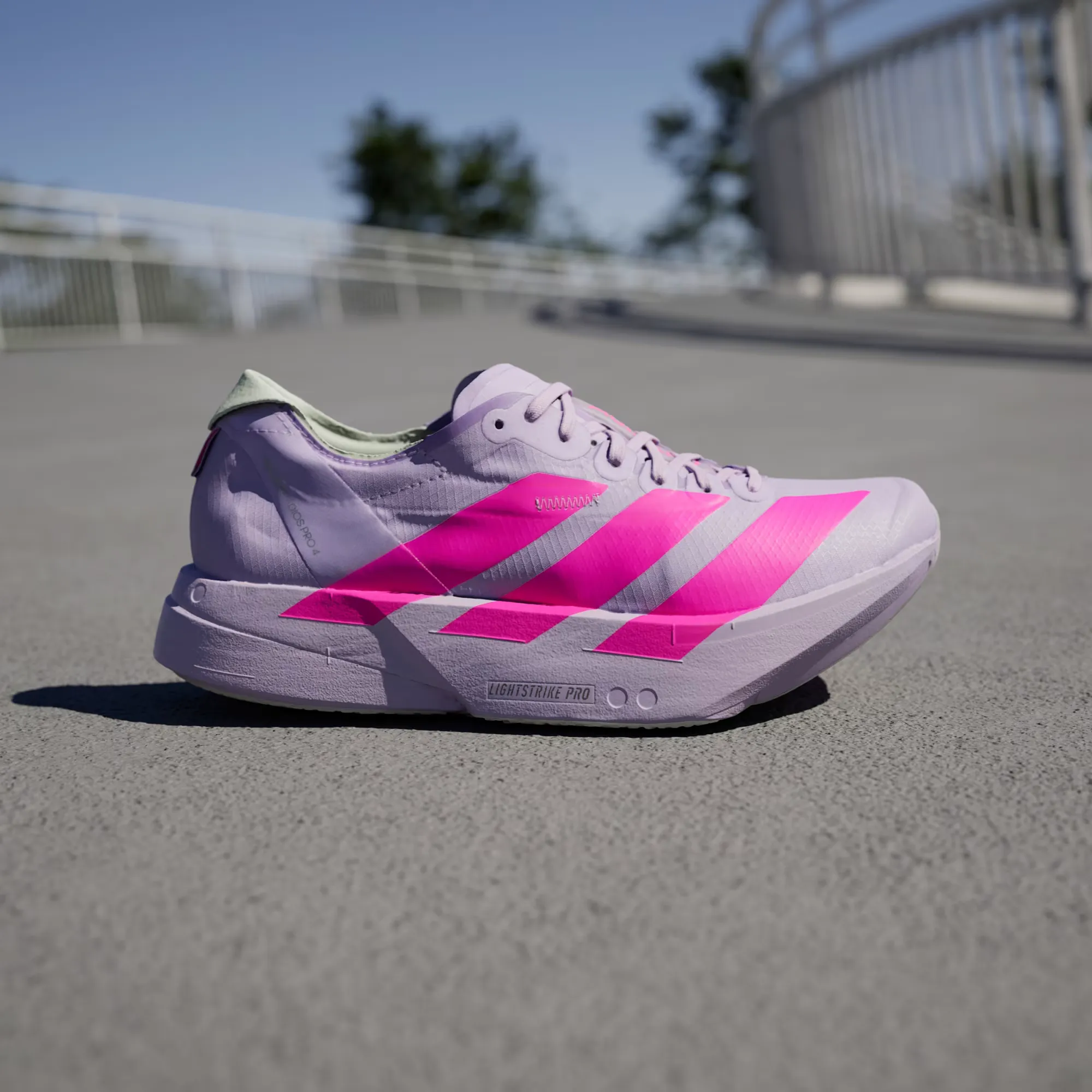FE14B2_adidas-Adizero-Adios-Pro-4_POWDER-PLUM_JR4947_img1