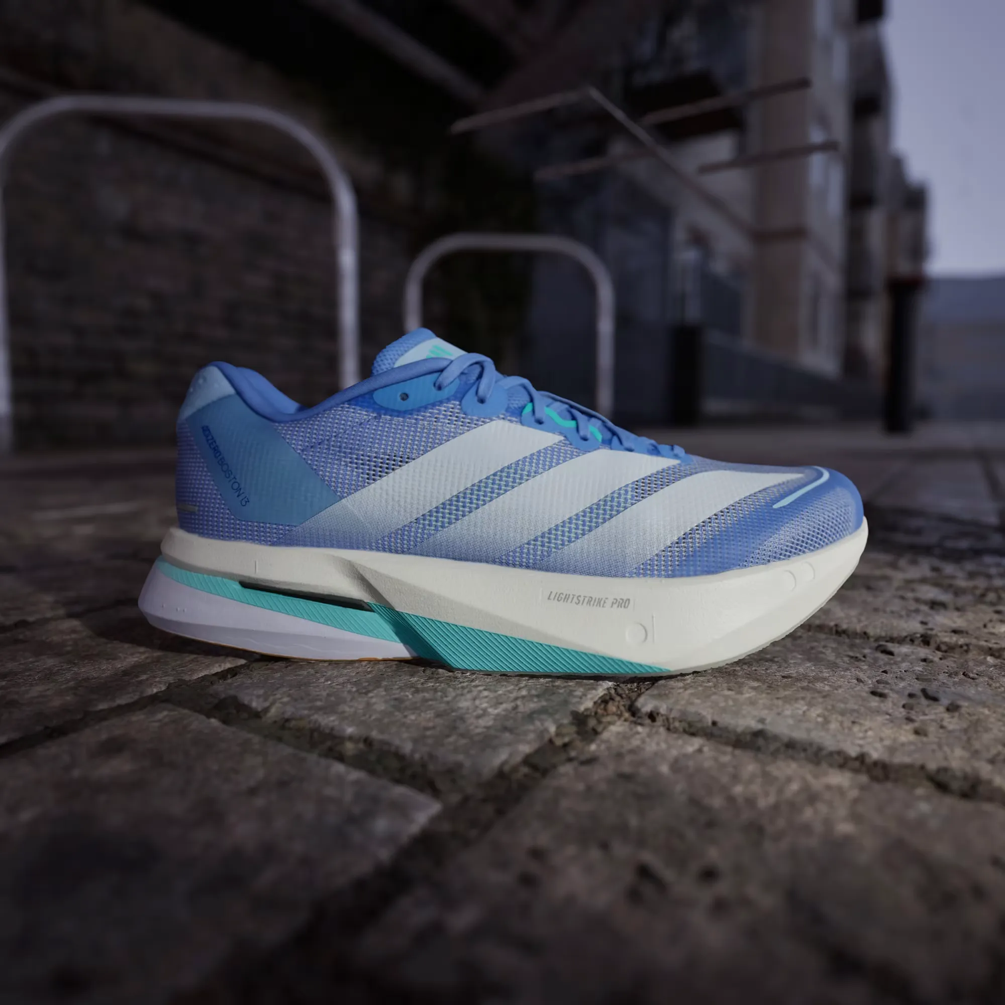 97A2C4_adidas-Adizero-Boston-13-WMNS_BLUE-FUSHION_JS4956_img1