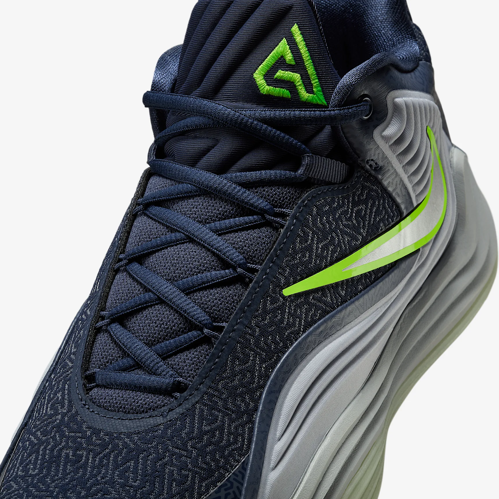 252D39_Nike-Giannis-Freak-7_NIGHT-SHIFT_IH2366-400_img6