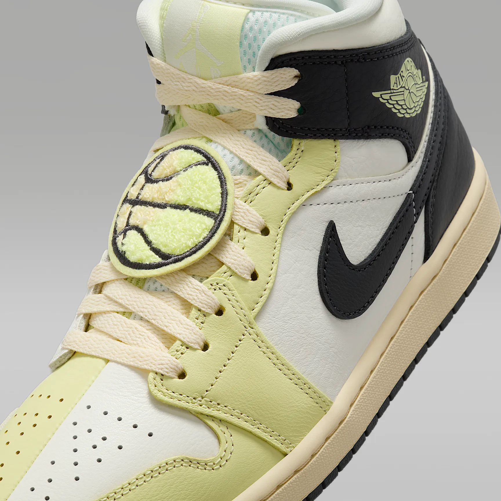 000000_Air-Jordan-1-Mid-SE-WMNS_FALL-LEAGUE_HQ3008-130_img6