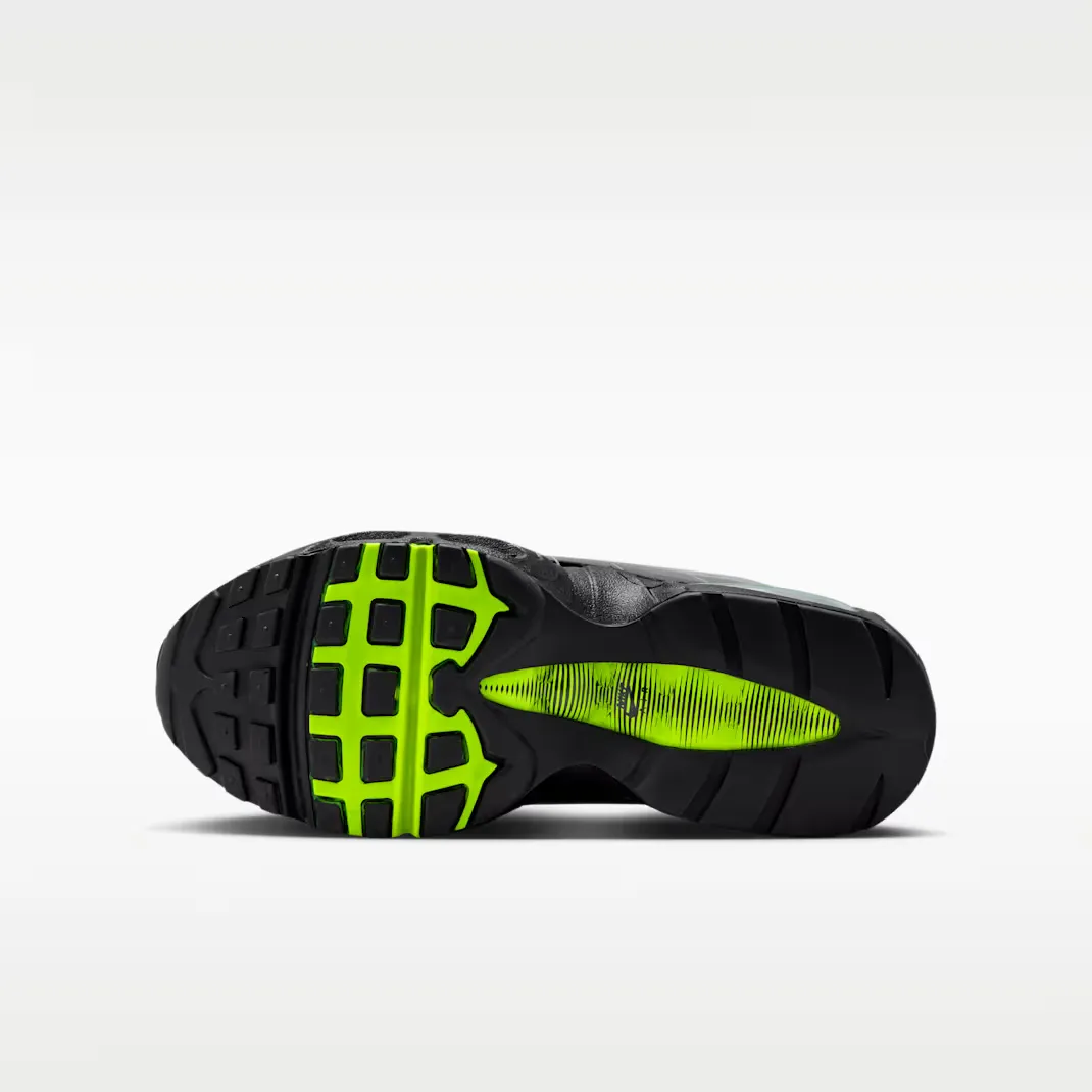 Lego-x-Nike-Air-Max-95-GS_BLACK-NEON_IO4801-002_img1