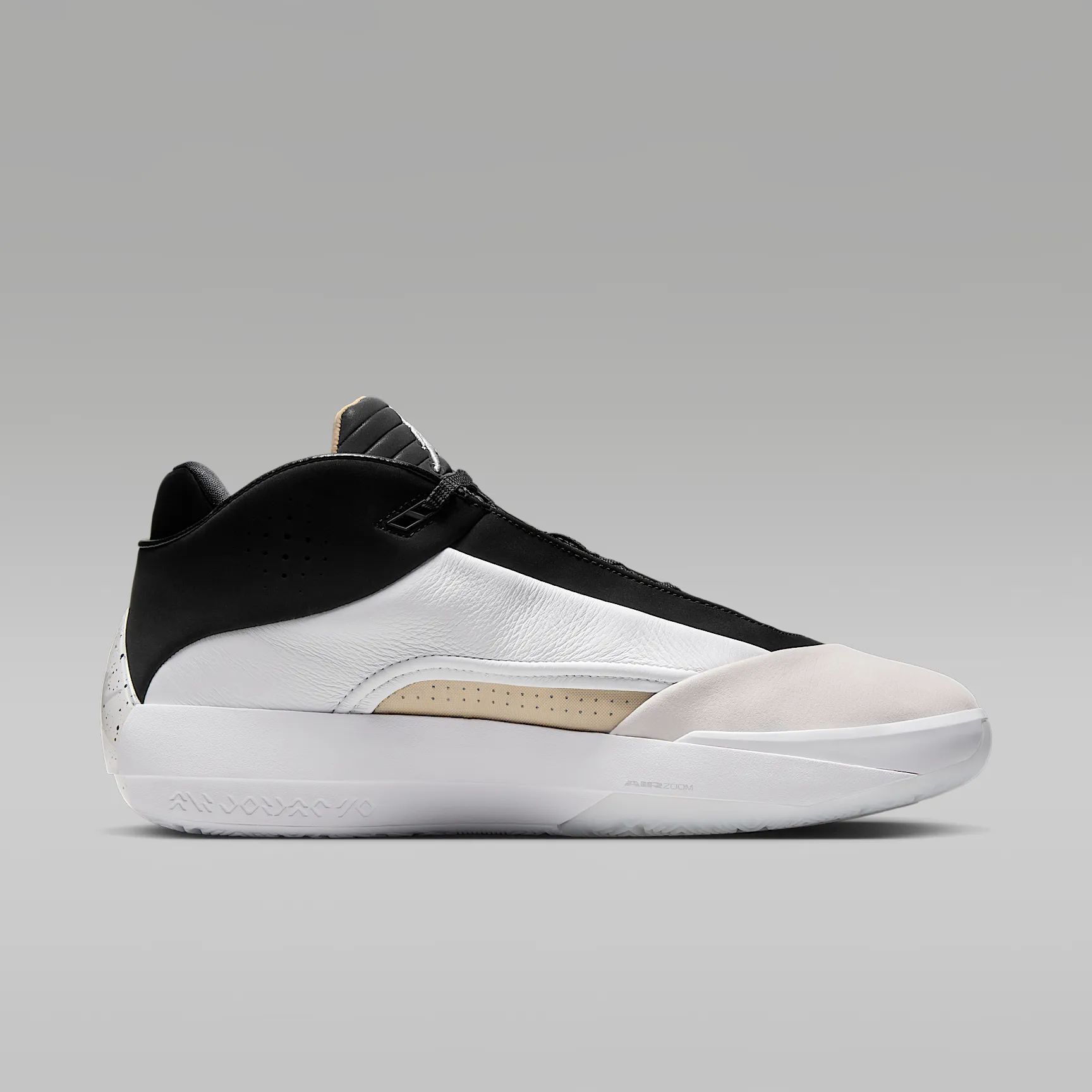 000000_Air-Jordan-40_THE-CLASSIC_HM9931-100_img2