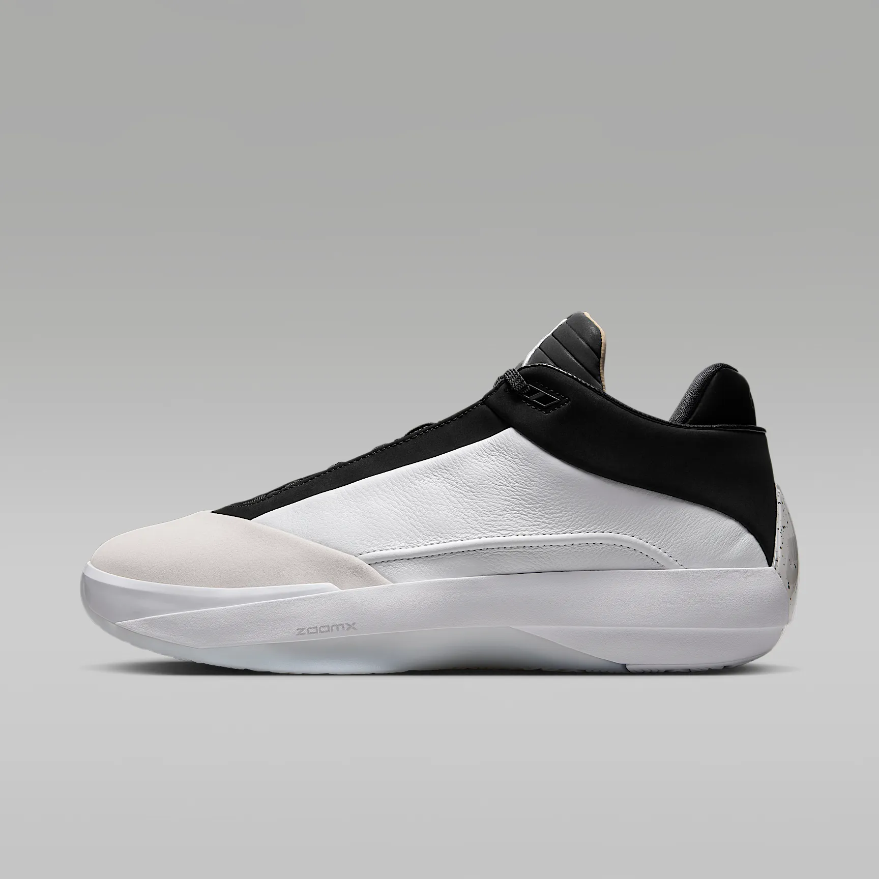 000000_Air-Jordan-40_THE-CLASSIC_HM9931-100_img0