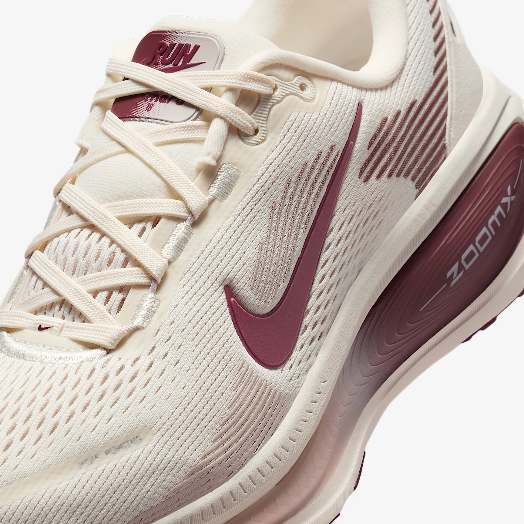 3A1A19_Nike-Vomero-18-WMNS_PALE-IVORY-RED-SEPIA_HM6804-108_img6