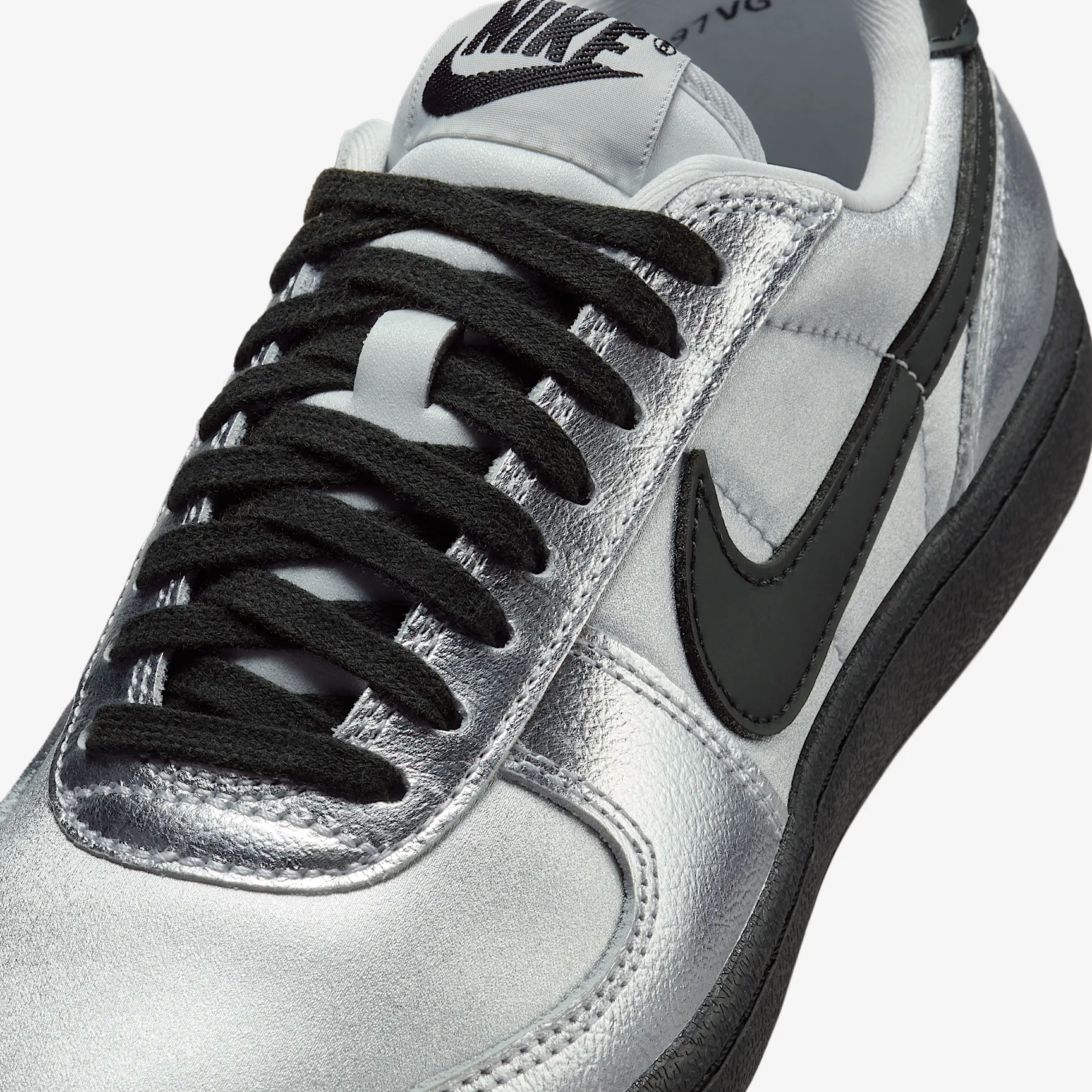 000000_Nike-Field-General-WMNS_METALLIC-SILVER-BLACK_HQ7397-001_img6