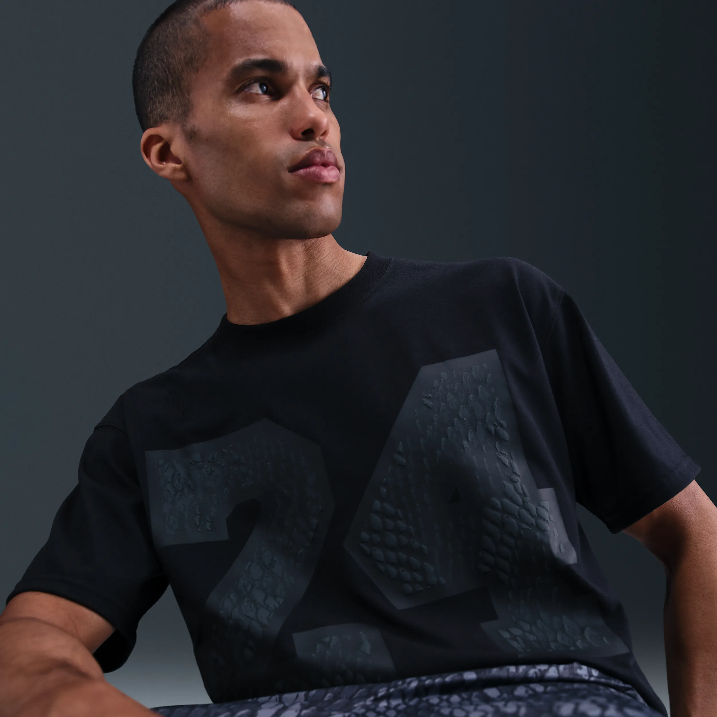 1F1F1F_Nike-Kobe-Dri-Fit-Basketball-T-Shirt_BLACK_IM0564-010_img3