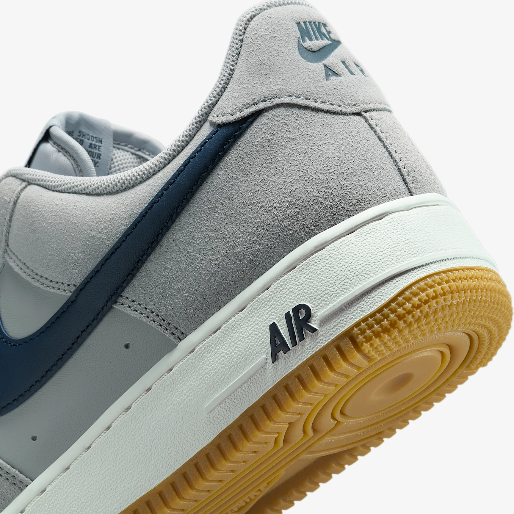 686E6E_Nike-Air-Force-1-Low-'07-LV8_LIGHT-SMOKE-GREY_IB6388-003_img7