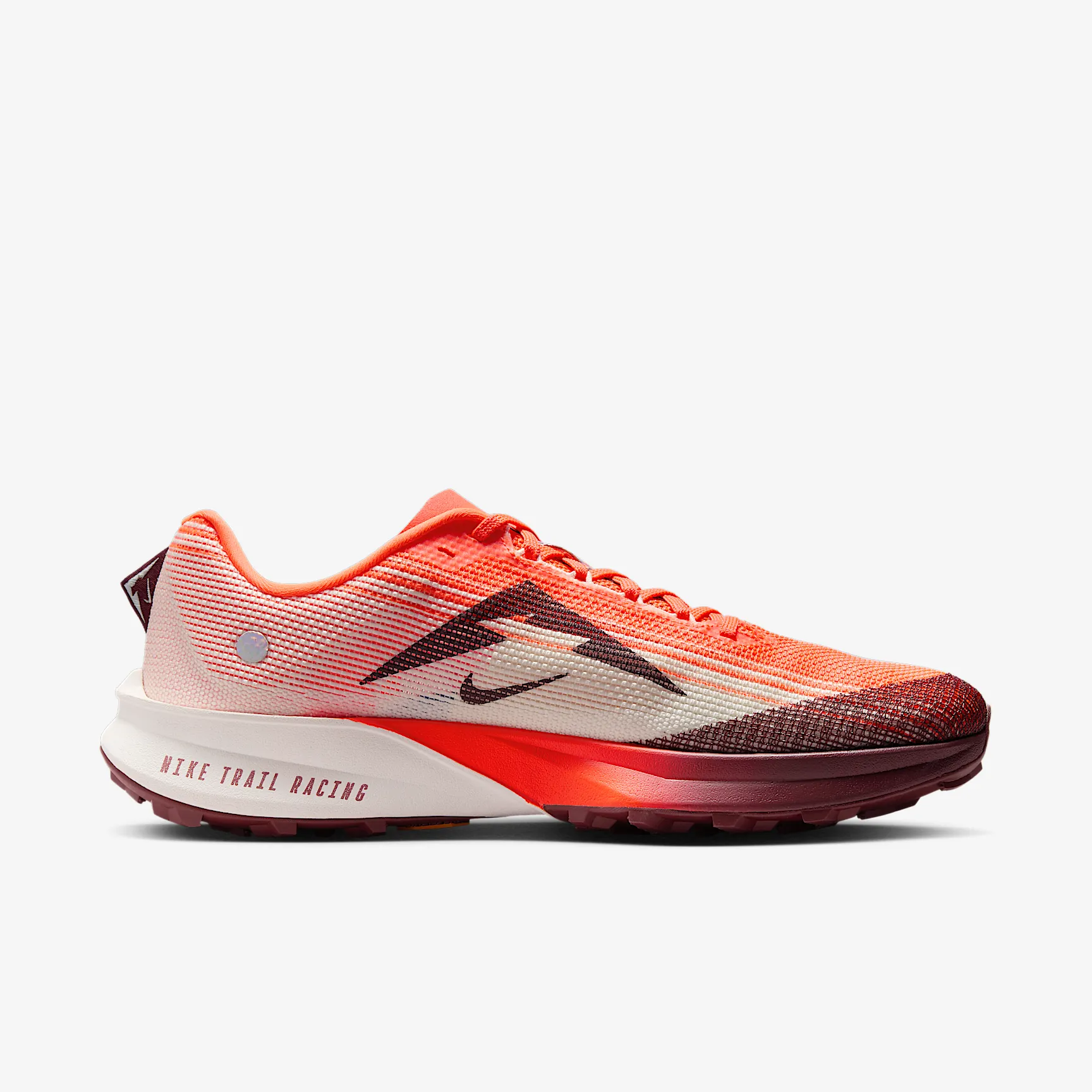 EF2914_Nike-Kiger-10_HYPER-CRIMSON_FV3929-800_img2