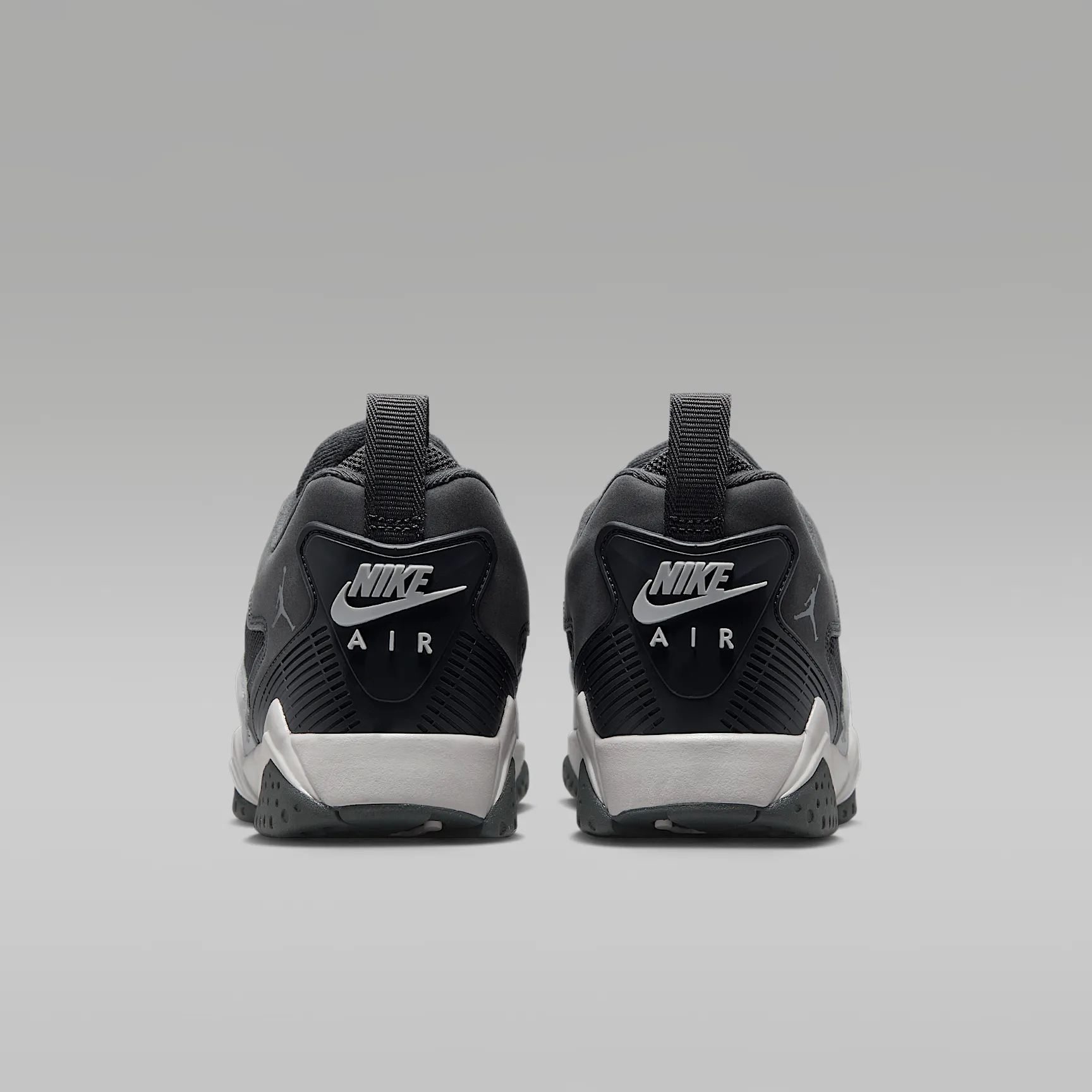 353538_Air-Jordan-MVP-92_ANTHRACITE-WOLF_HQ3950-001_img5