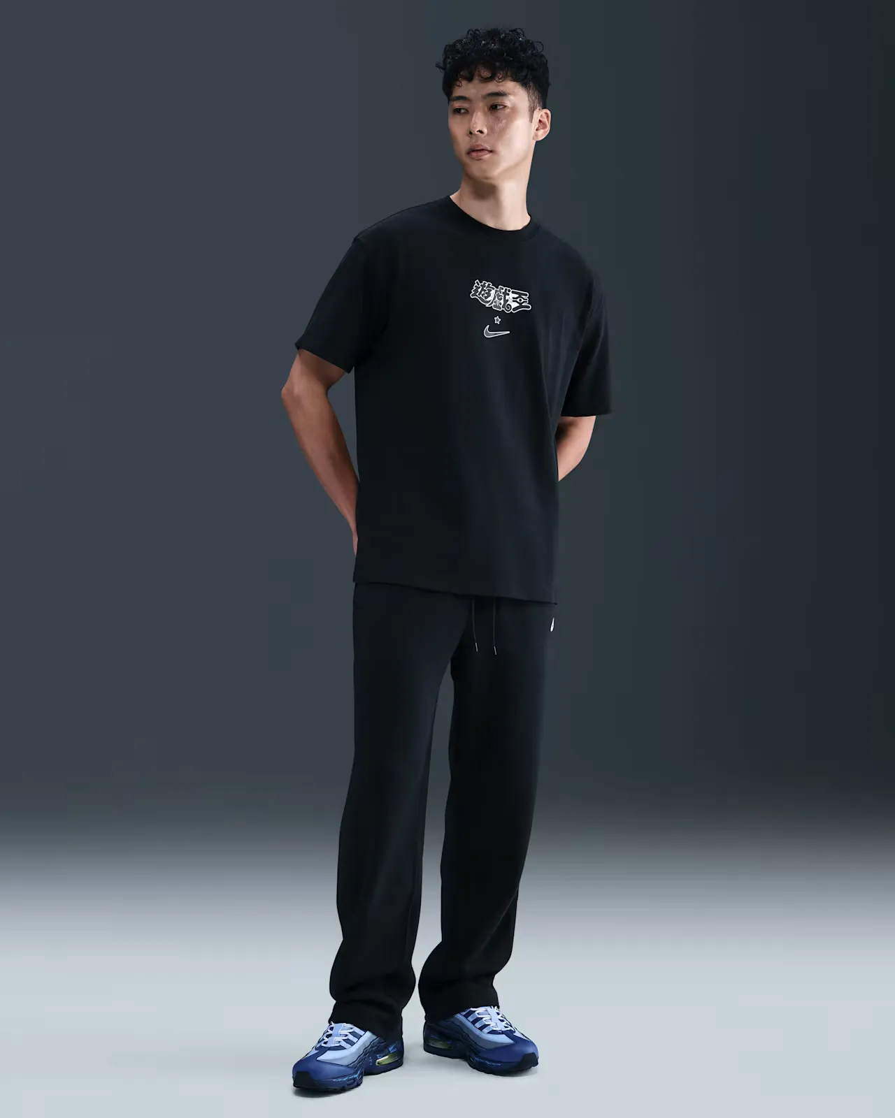 000000_Yu-Gi-Oh!-x-Nike-Solo-Swoosh-Tee_BLACK_IO7985-010_img3