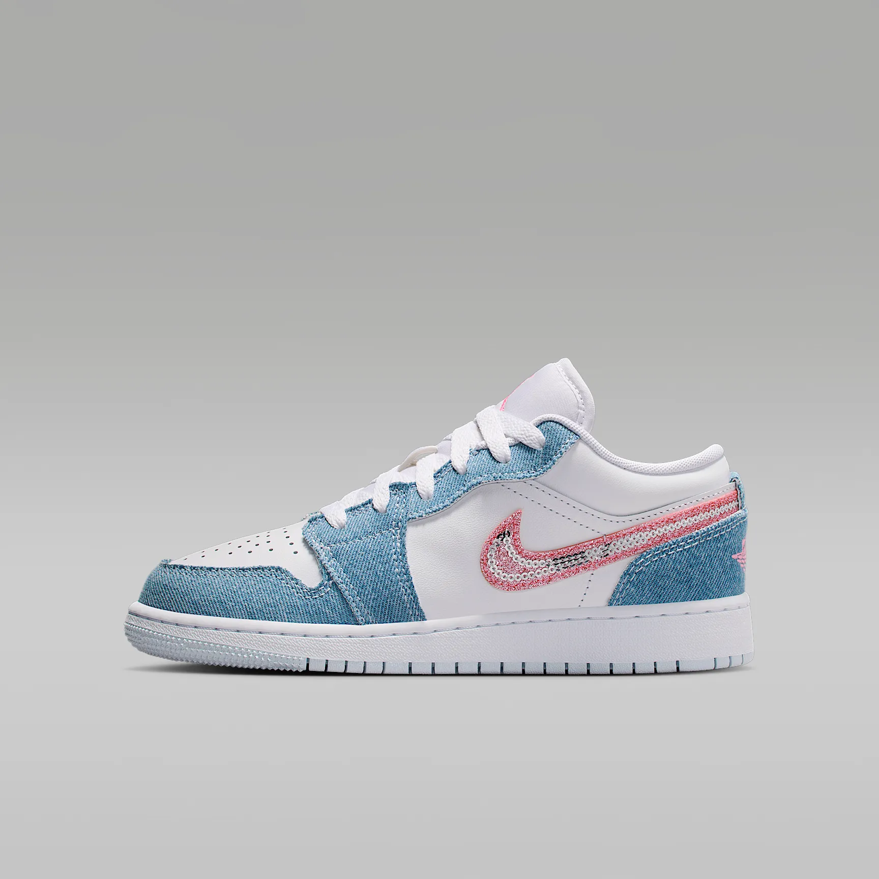 6B8AA1_Air-Jordan-1-Low-SE-GS_DENIM-SEQUIN_HQ2001-400_img0
