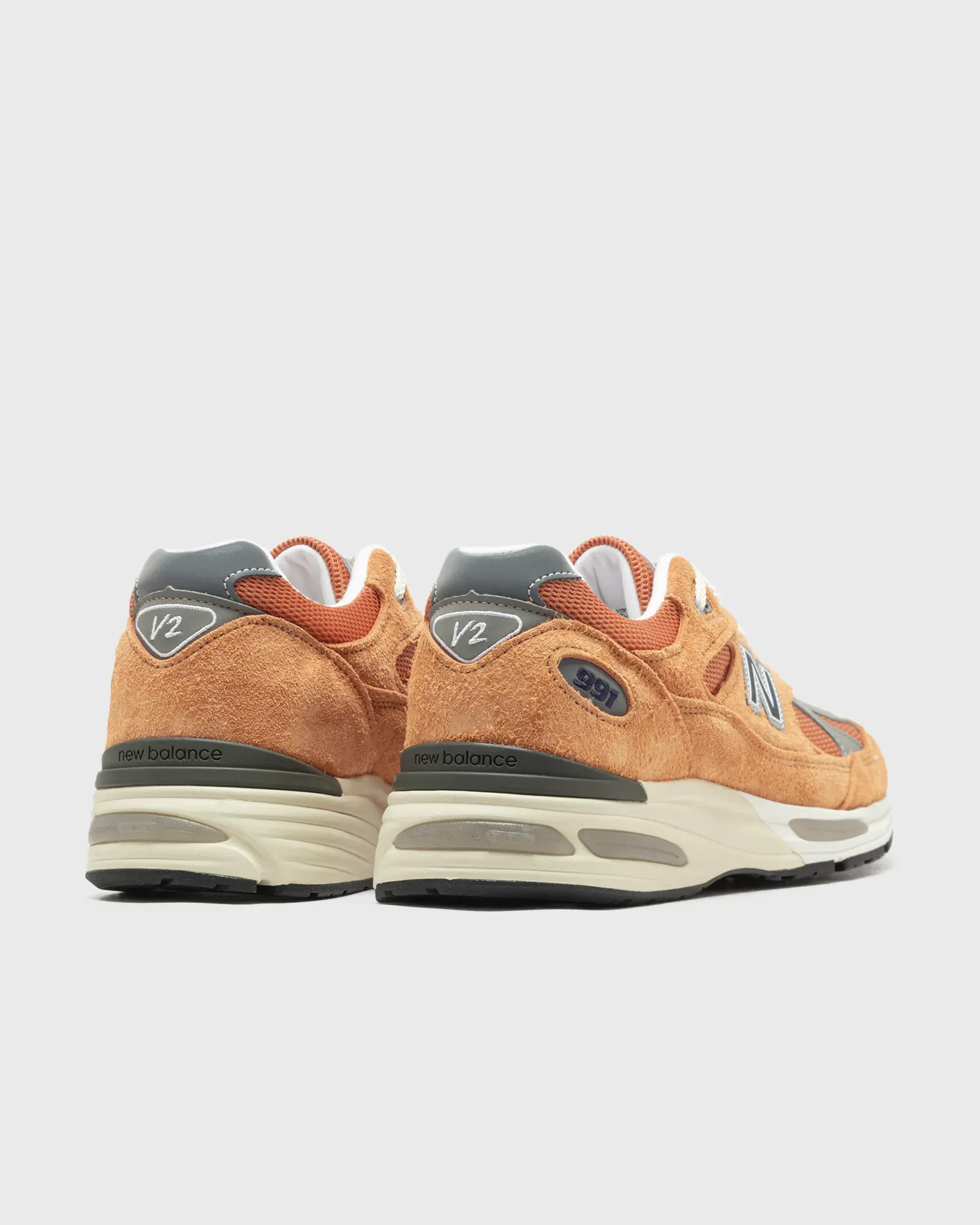 D28262_New-Balance-Made-in-UK-991V2_GOLD-EARTH_U991OV2_img3