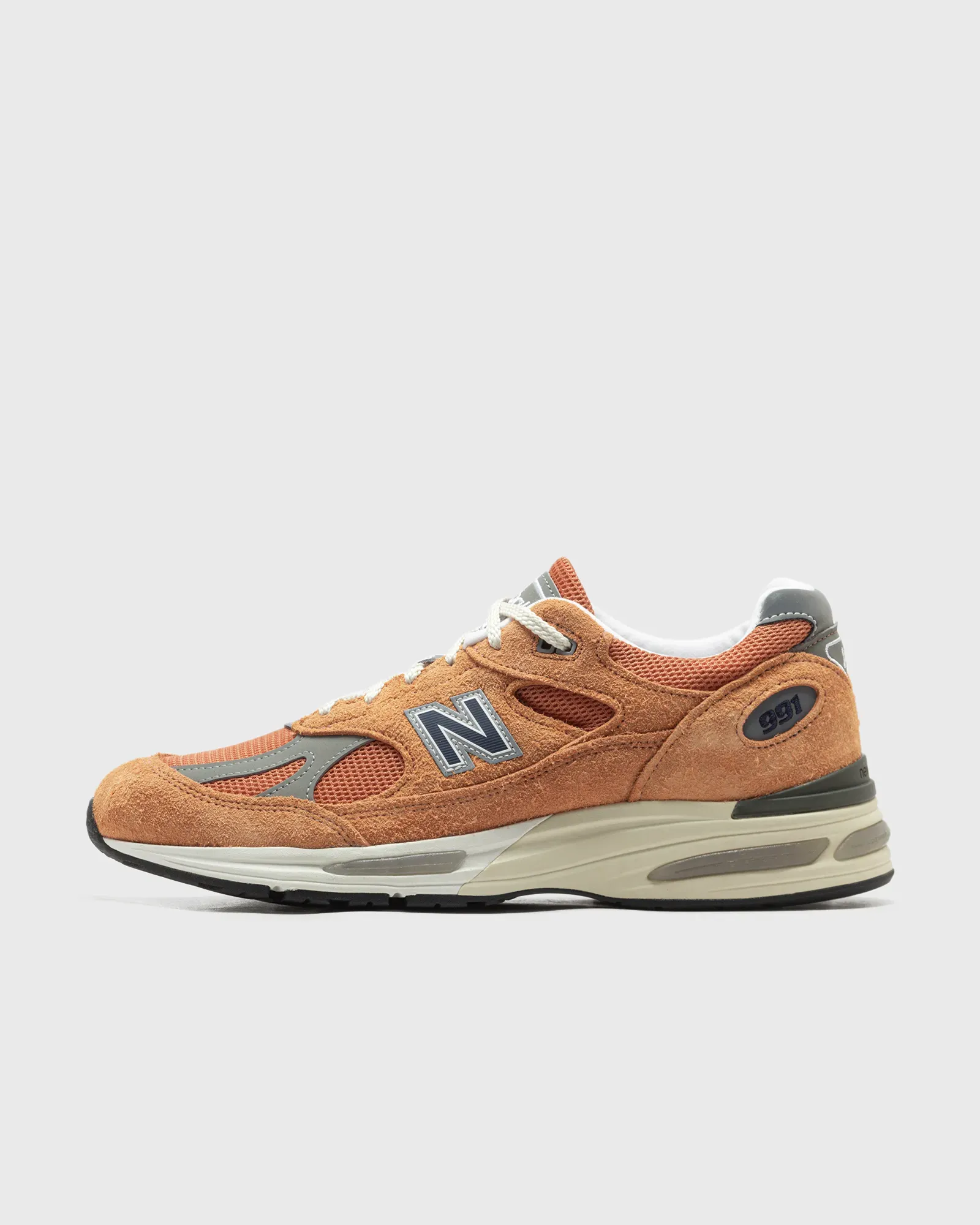 D28262_New-Balance-Made-in-UK-991V2_GOLD-EARTH_U991OV2_img0