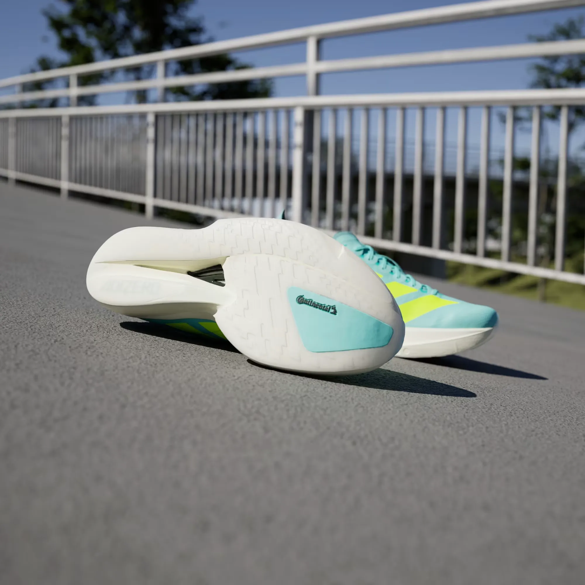 64A6A8_adidas-Adizero-Takumi-Sen-11_FLASH-AQUA_JQ2813_img1