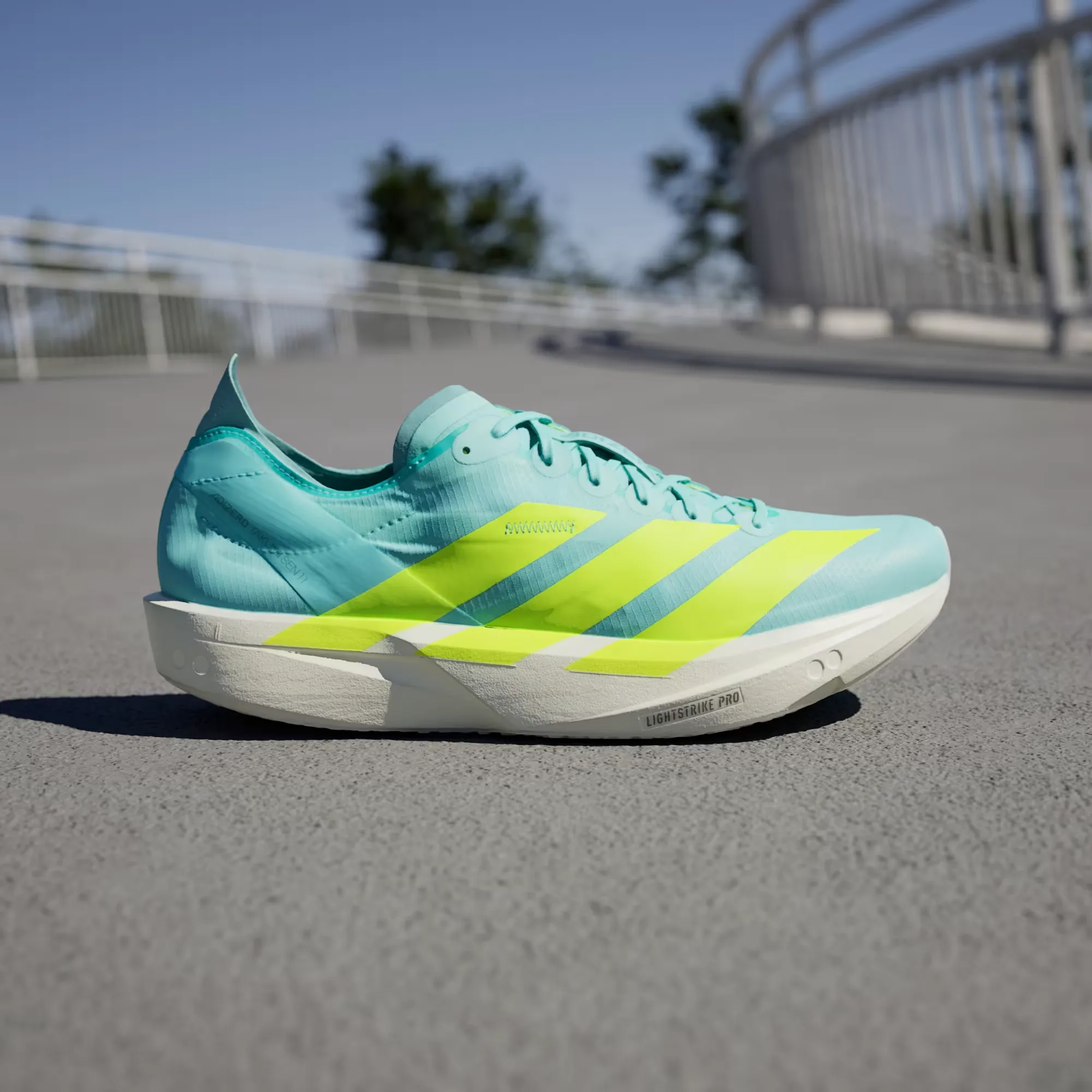 64A6A8_adidas-Adizero-Takumi-Sen-11_FLASH-AQUA_JQ2813_img0