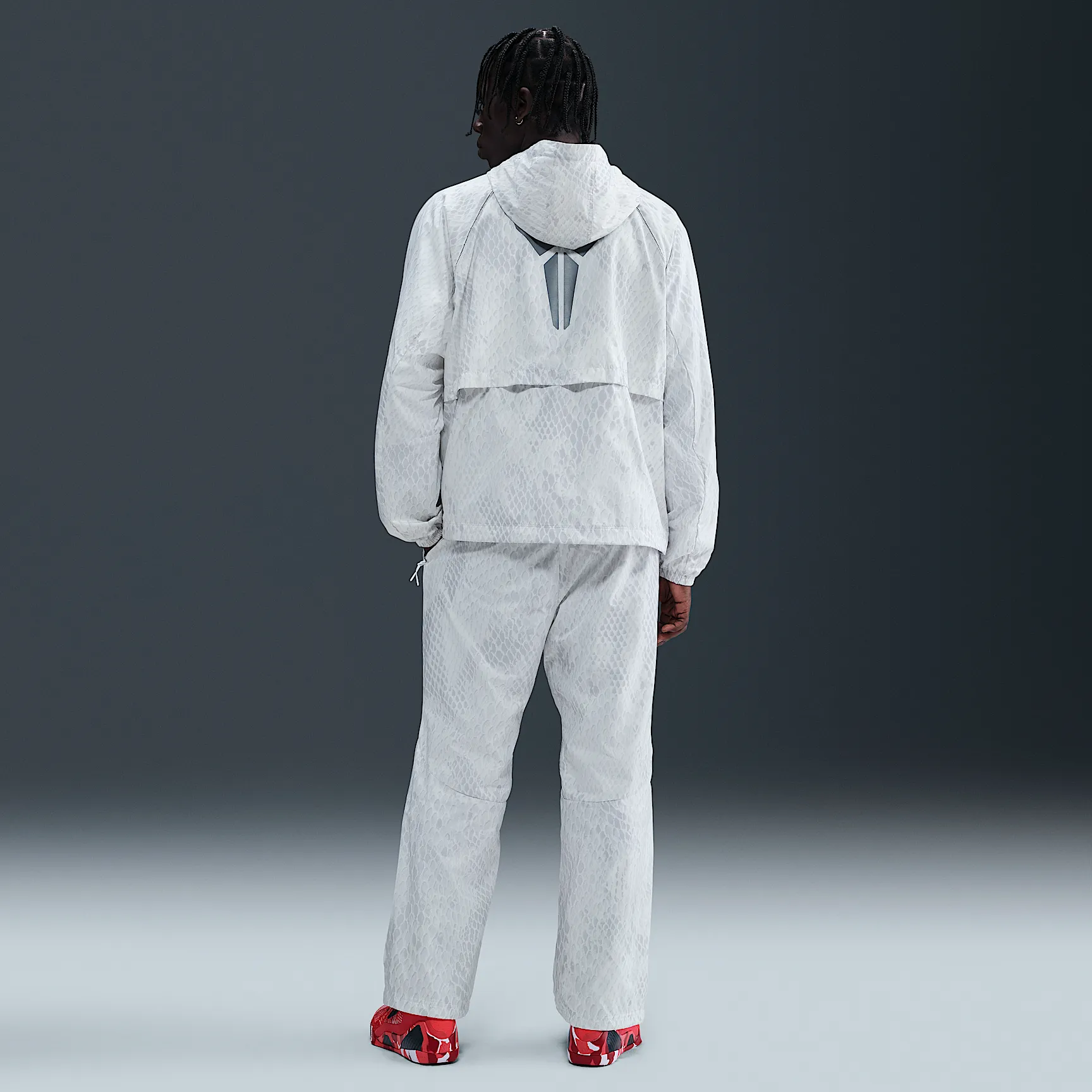E6E6E6_Nike-Kobe-Woven-Trousers_WHITE_IB2706-100_img3