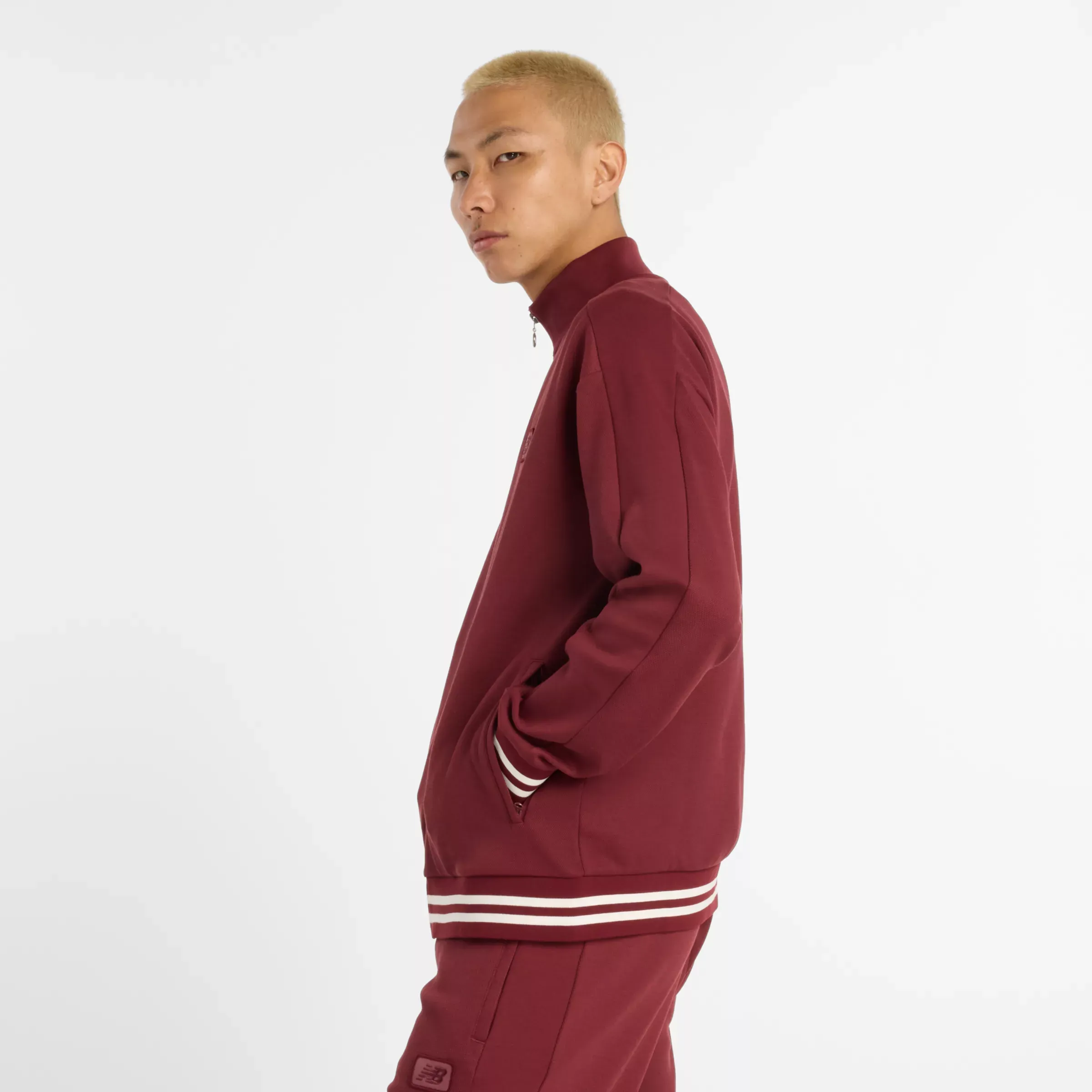 7D2A33_New-Balance-Post-Season-Pique-Track-Jacket_MONARCH-BURGUNDY_MJ53502MHB_img4