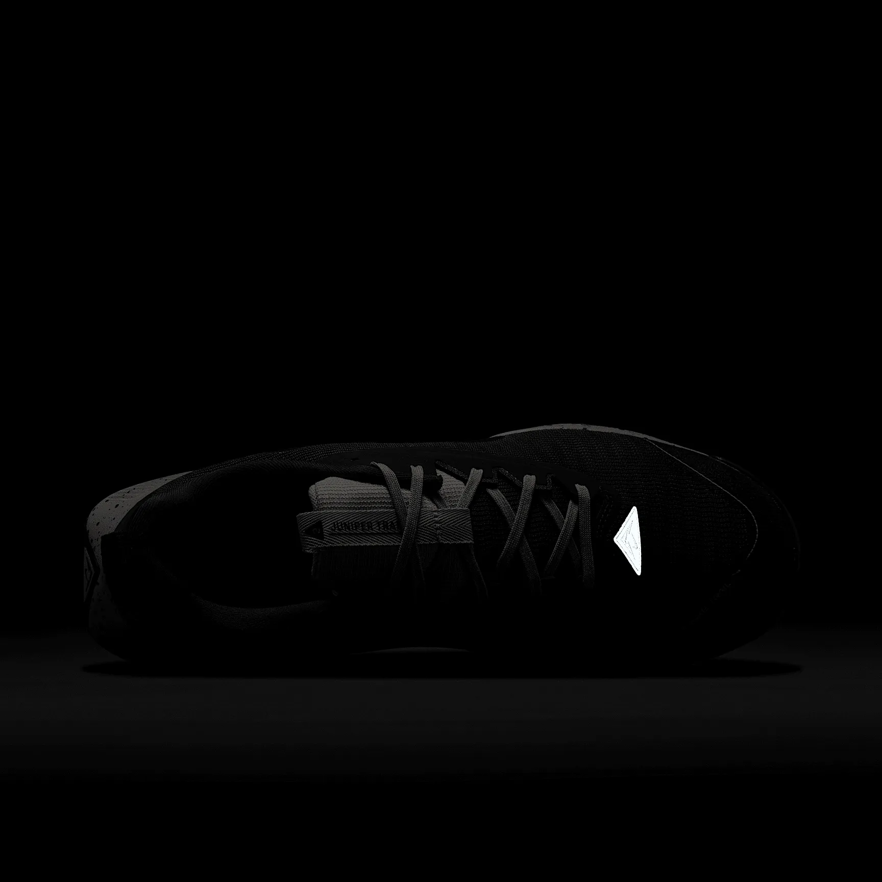 000000_Nike-Juniper-Trail-3_BLACK_CV8BQU6U_img8