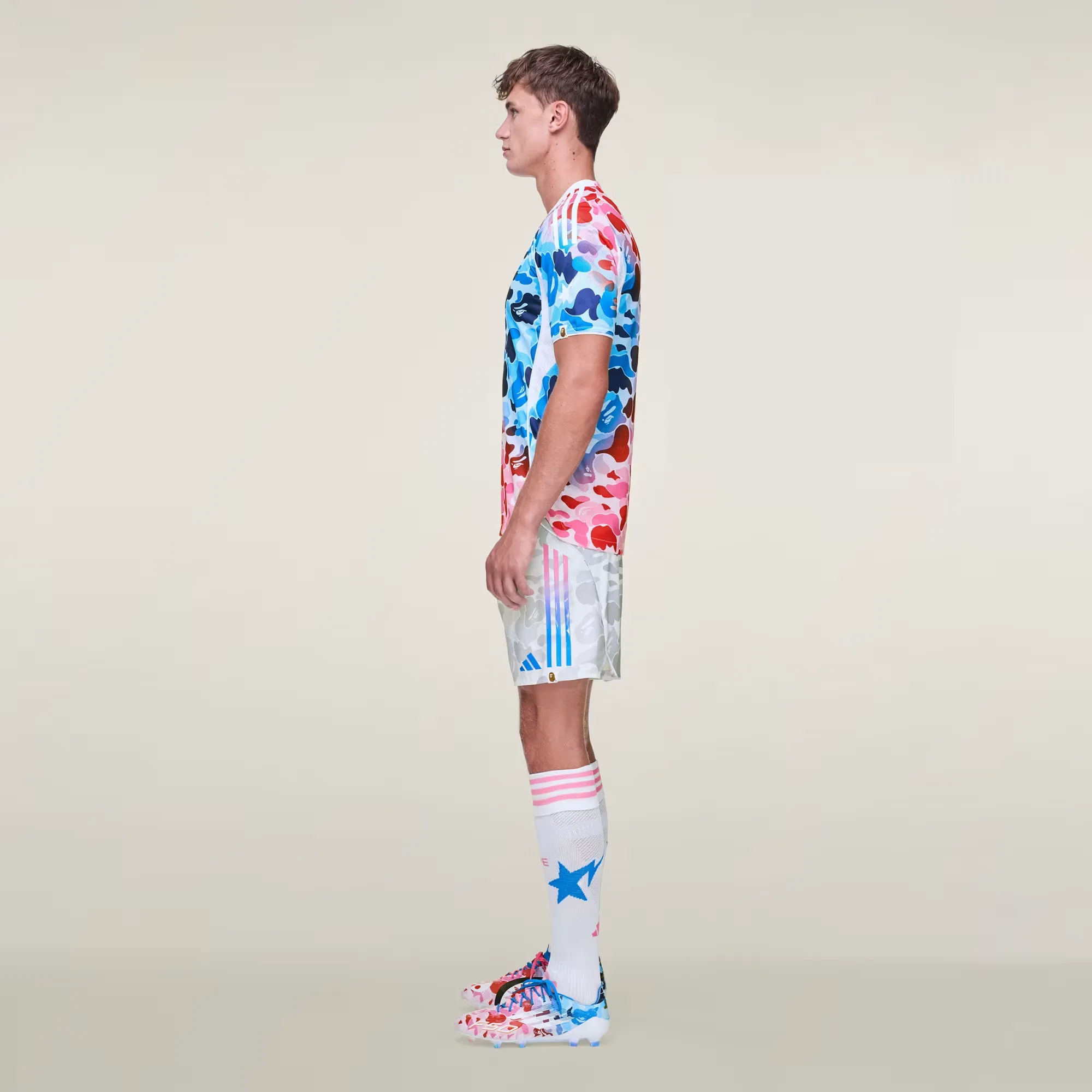 C3C3C3_BAPE-x-adidas-Football-Shorts_WHITE_KB2205_img3