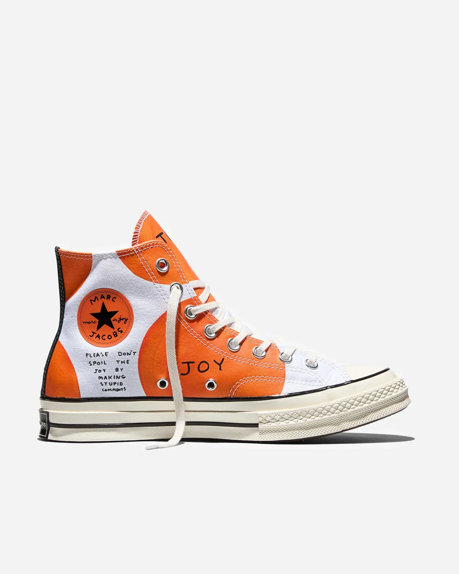 E75D27_Converse-x-Marc-Jacobs-Chuck-70_WHITE-MANDARIN-ORANGE_A19269C_img0