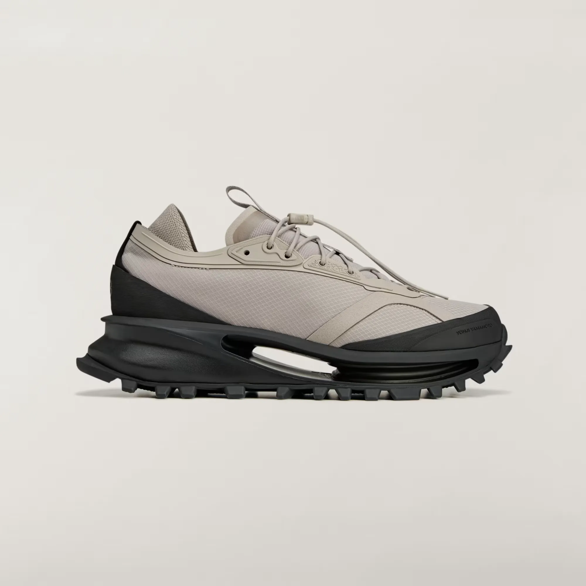 978B87_adidas-Y-3-S-Gendo-Trail_LIGHT-BROWN-BLACK_JQ0200_img0