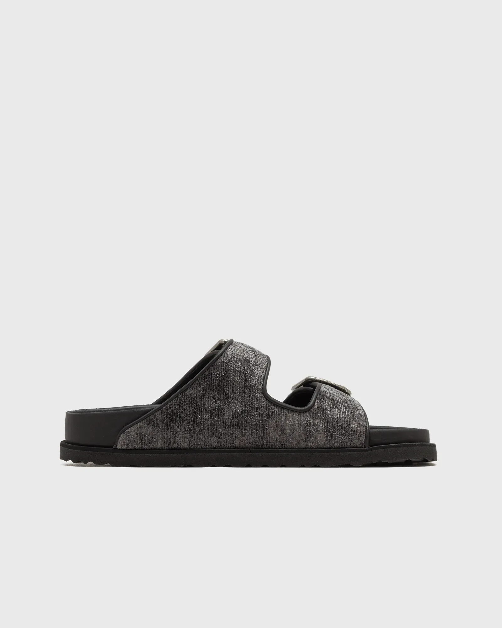000000_Become-Berlin-Arizona-Velvet-x-Birkenstock-1774_BLACK_1031795_img2