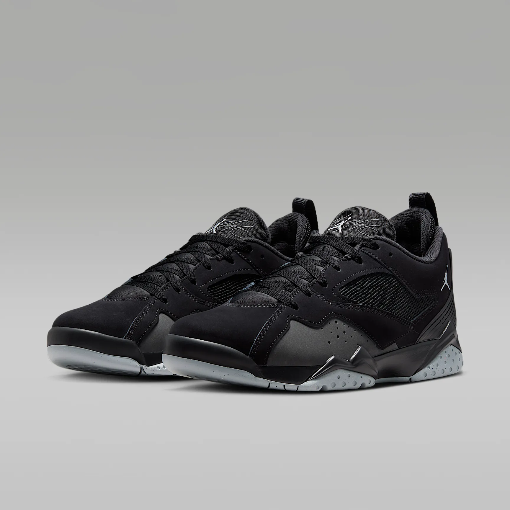 000000_Nike-Air-Jordan-MVP-92_BLACK_HQ3950-002_img4