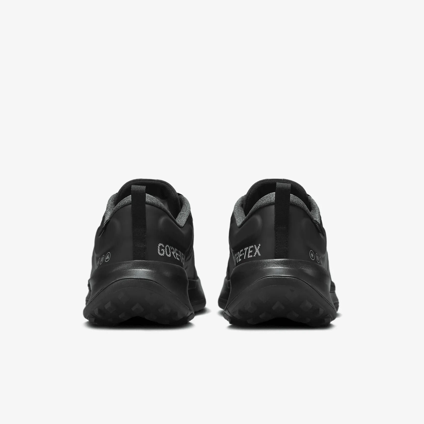 000000_Nike-Juniper-Trail-2-Gore-Tex_BLACK-COOL-GREY_HM9734-001_img5