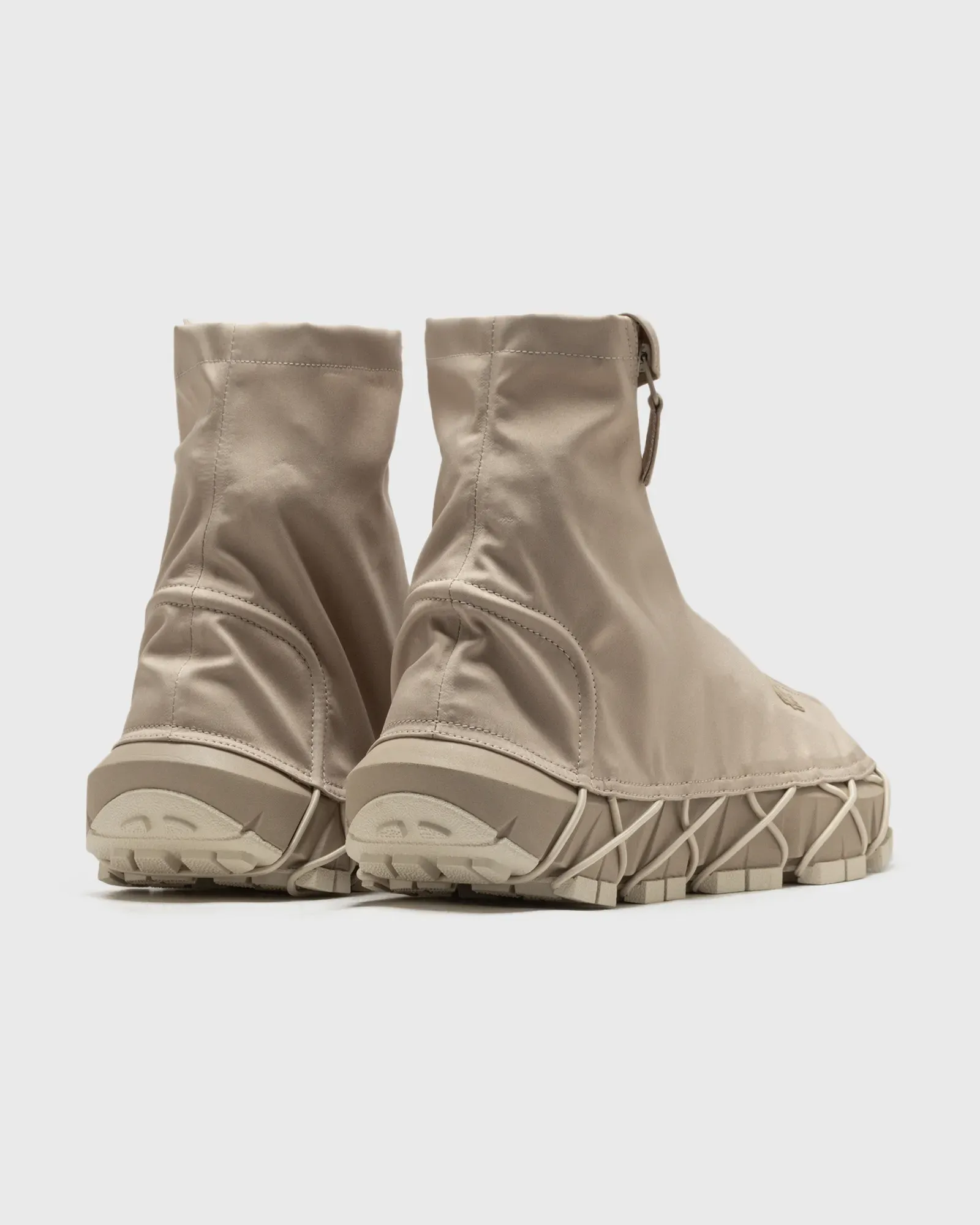 C7B6A3_Lacoste-Gaitor-Runway_BEIGE_50SMA0240-NN1_img3