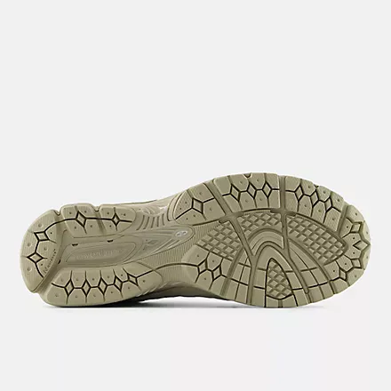 ADA795_New-Balance-2002DX-Protection-Pack_SHIPYARD_U2002DXC_img4