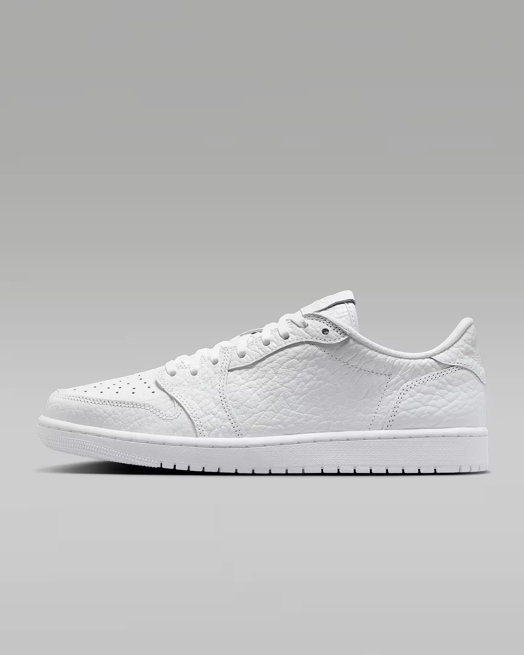 E5E5E5_Air-Jordan-1-Retro-Low-NS_TRIPLE-WHITE_872782-100_img8