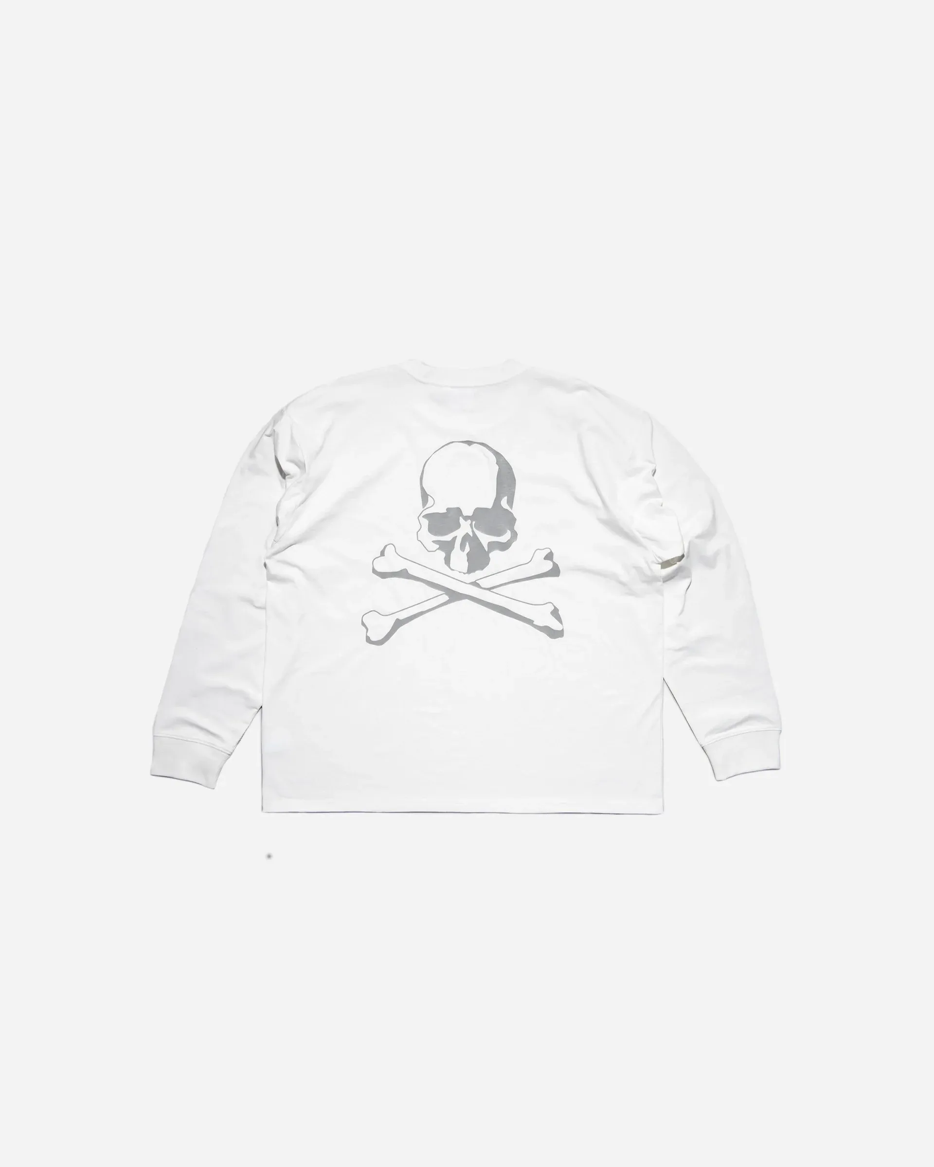 E6E6E6_Mastermind-x-Dickies-Longsleeve-T-Shirt_WHITE_DK0A8D83C4D1_img1