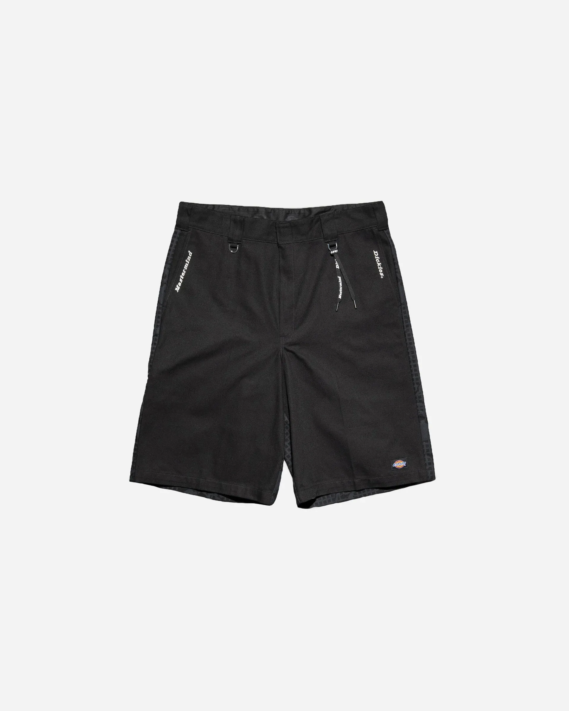 000000_Mastermind-x-Dickies-Shorts_BLACK_DK0A8CBBBLK1_img0