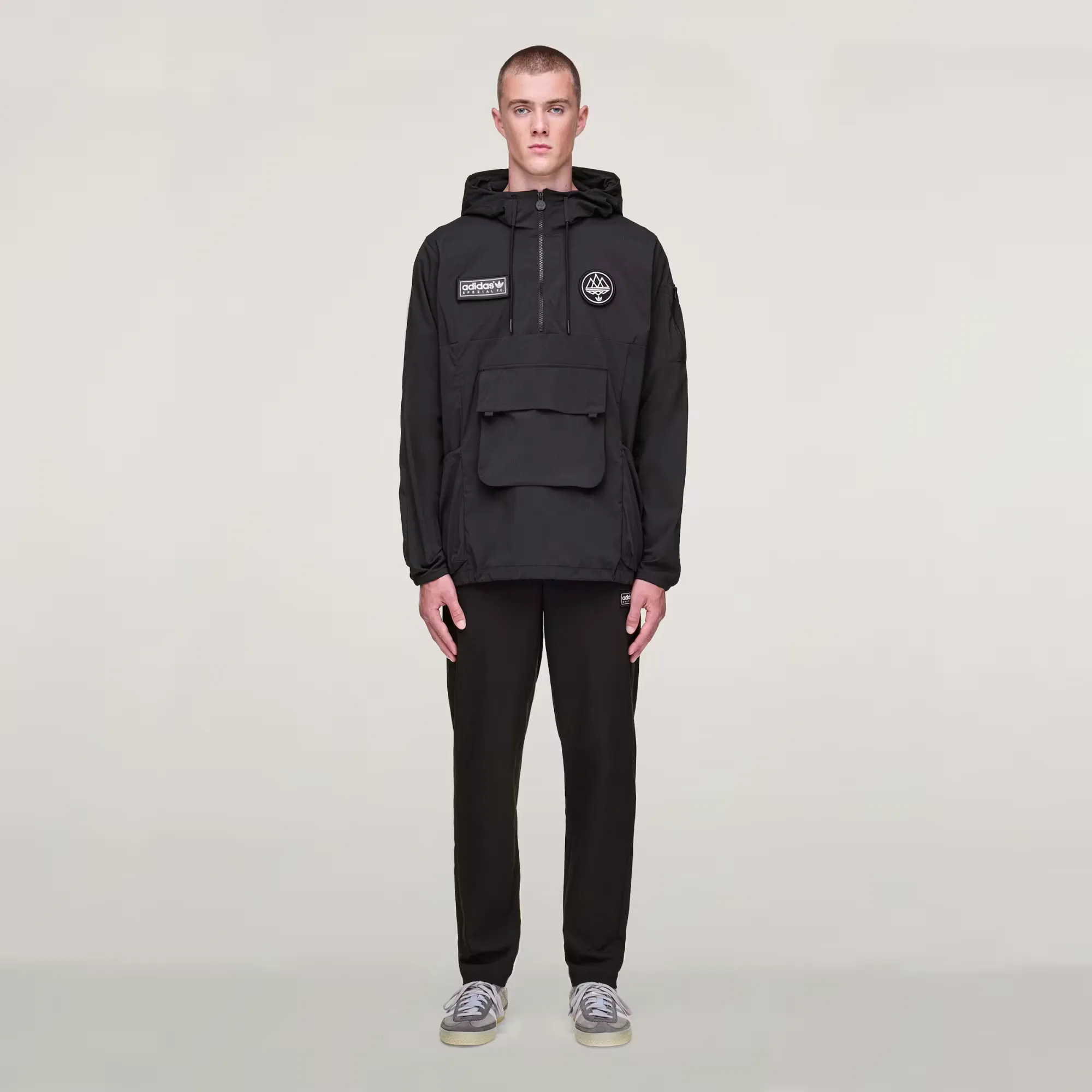 000000_adidas-SPZL-F.C.-Sweatpants_BLACK_KA3900_img1