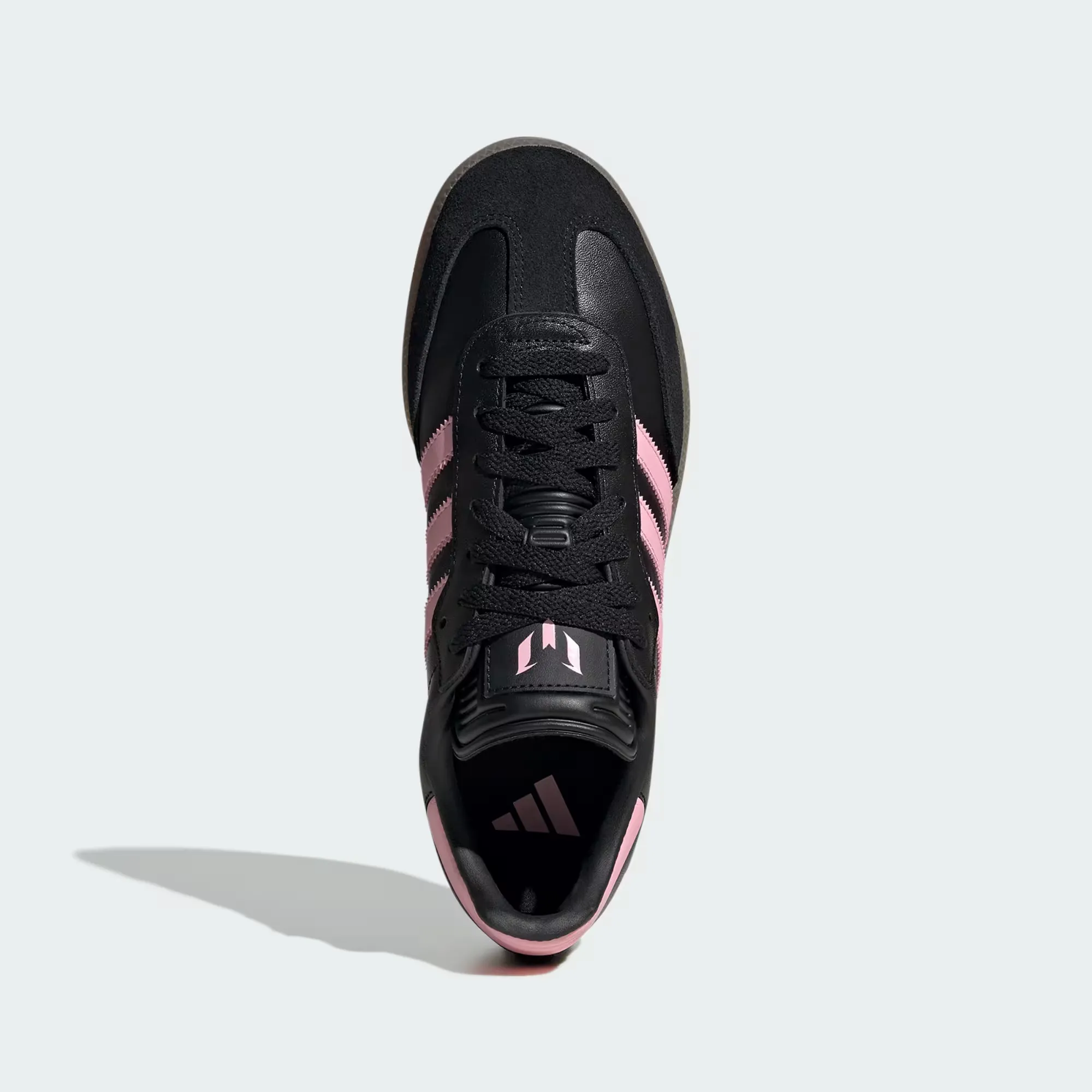 EBB1C4_Lionel-Messi-x-adidas-Samba_CORE-BLACK-GOLD-METALLIC_JP7845_img1