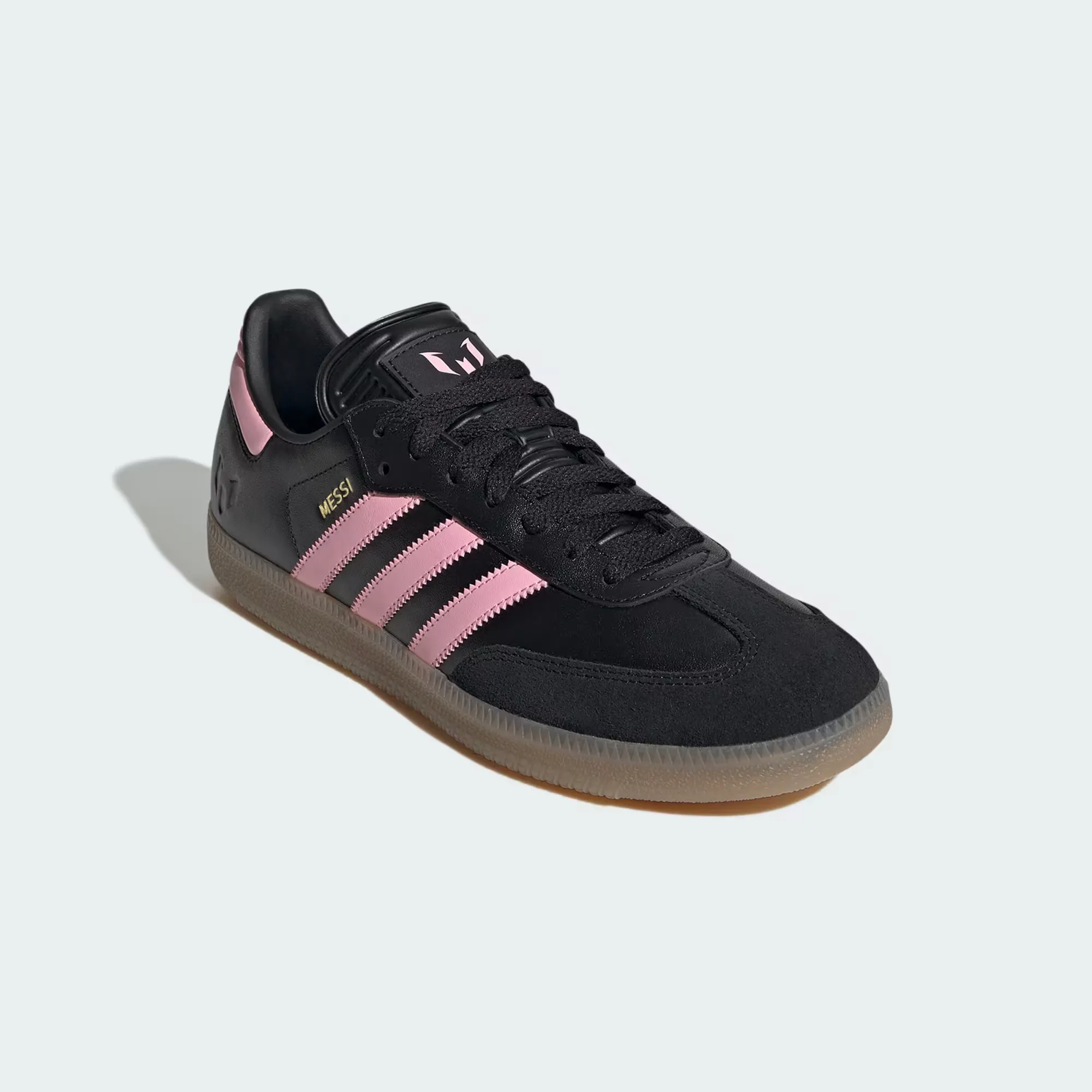 EBB1C4_Lionel-Messi-x-adidas-Samba_CORE-BLACK-GOLD-METALLIC_JP7845_img3