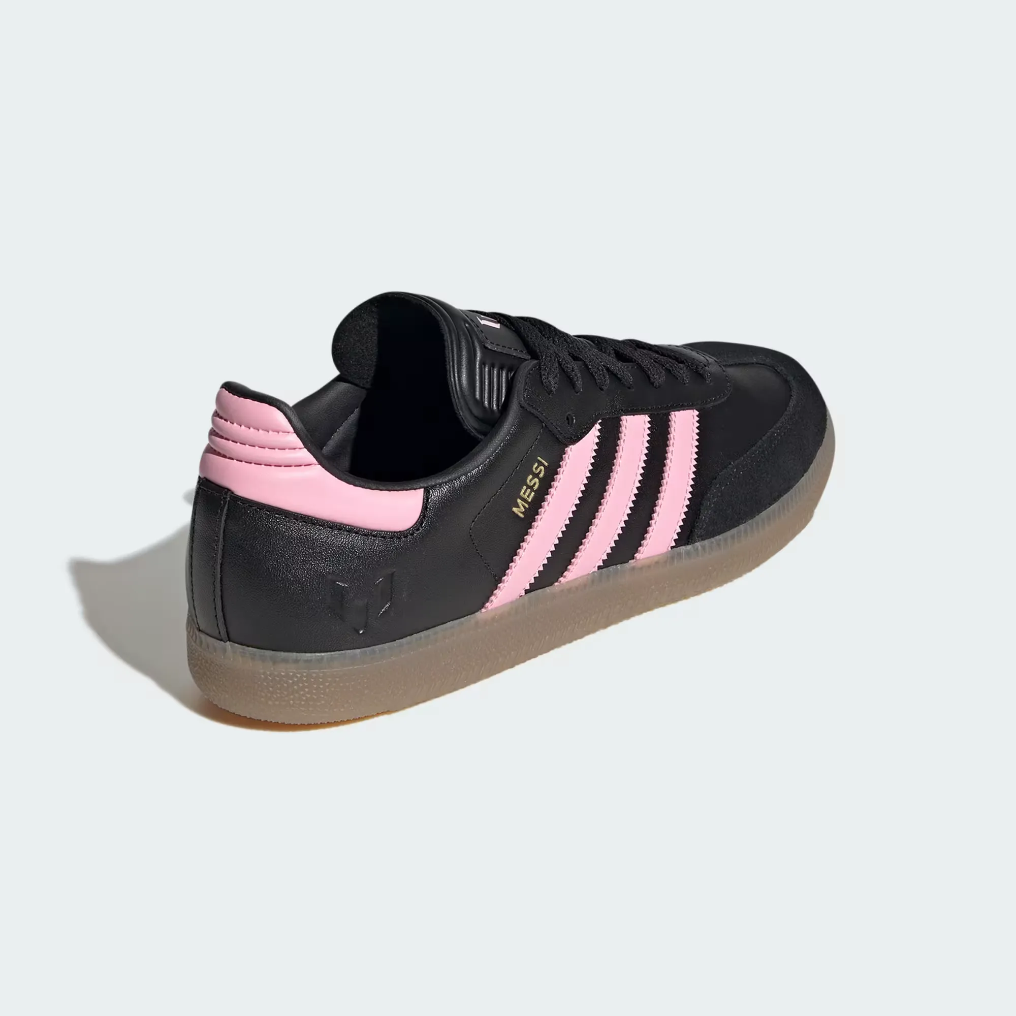 EBB1C4_Lionel-Messi-x-adidas-Samba_CORE-BLACK-GOLD-METALLIC_JP7845_img4