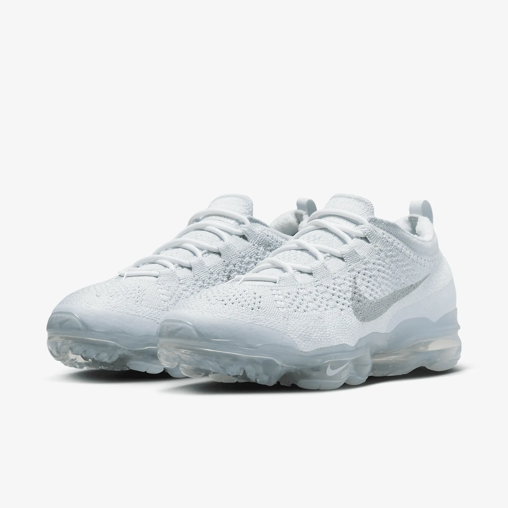 BAC8C7_Nike-Air-VaporMax-2023-Flyknit_PURE-PLATINIUM_DV1678-002_img4
