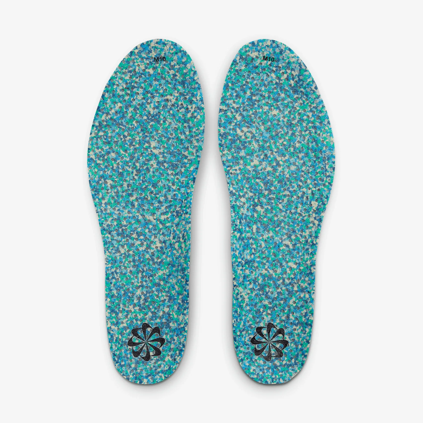 BAC8C7_Nike-Air-VaporMax-2023-Flyknit_PURE-PLATINIUM_DV1678-002_img8