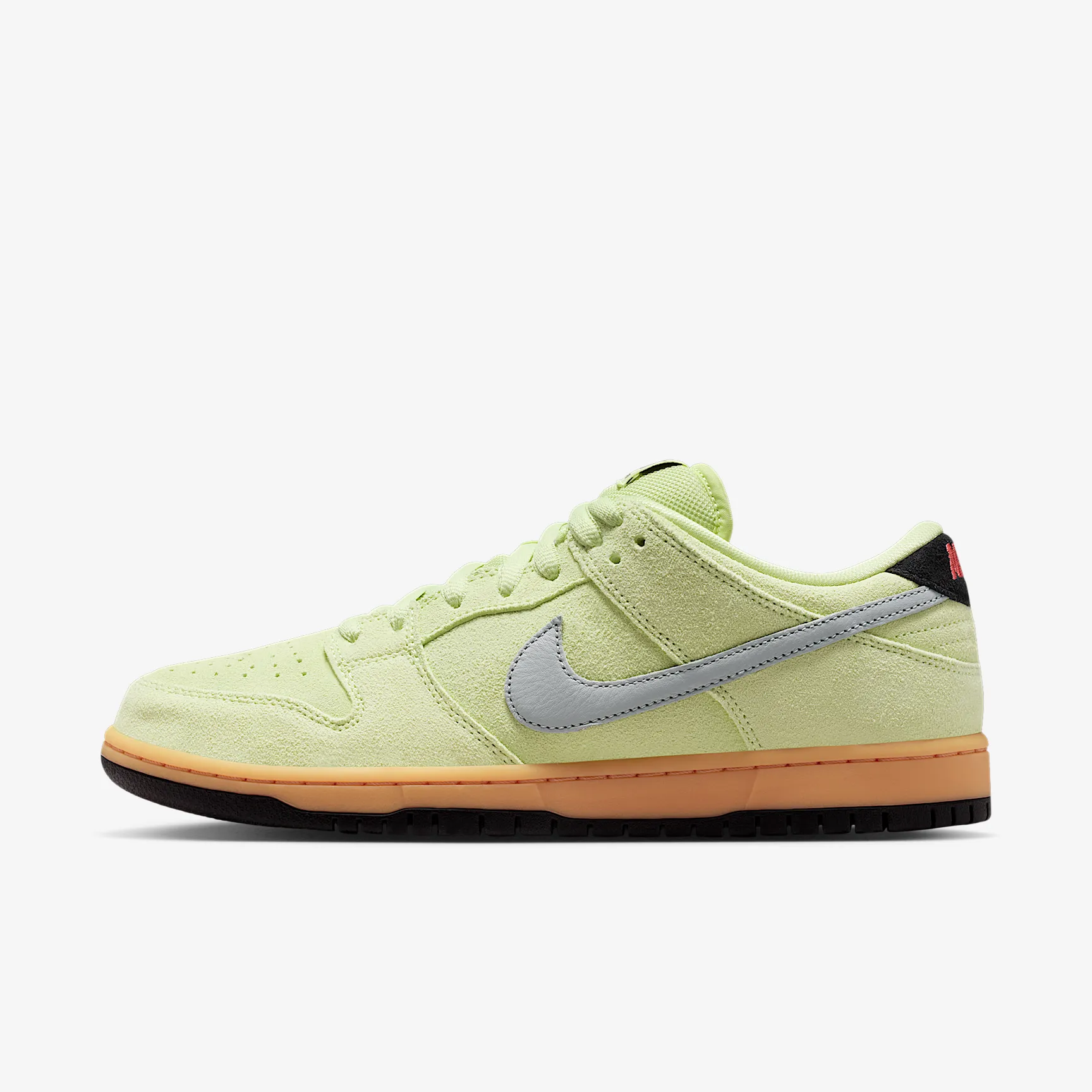 B2C082_Nike-SB-Dunk-Low-_VERDUGO-MOUNTAIN_HQ1626-300_img0