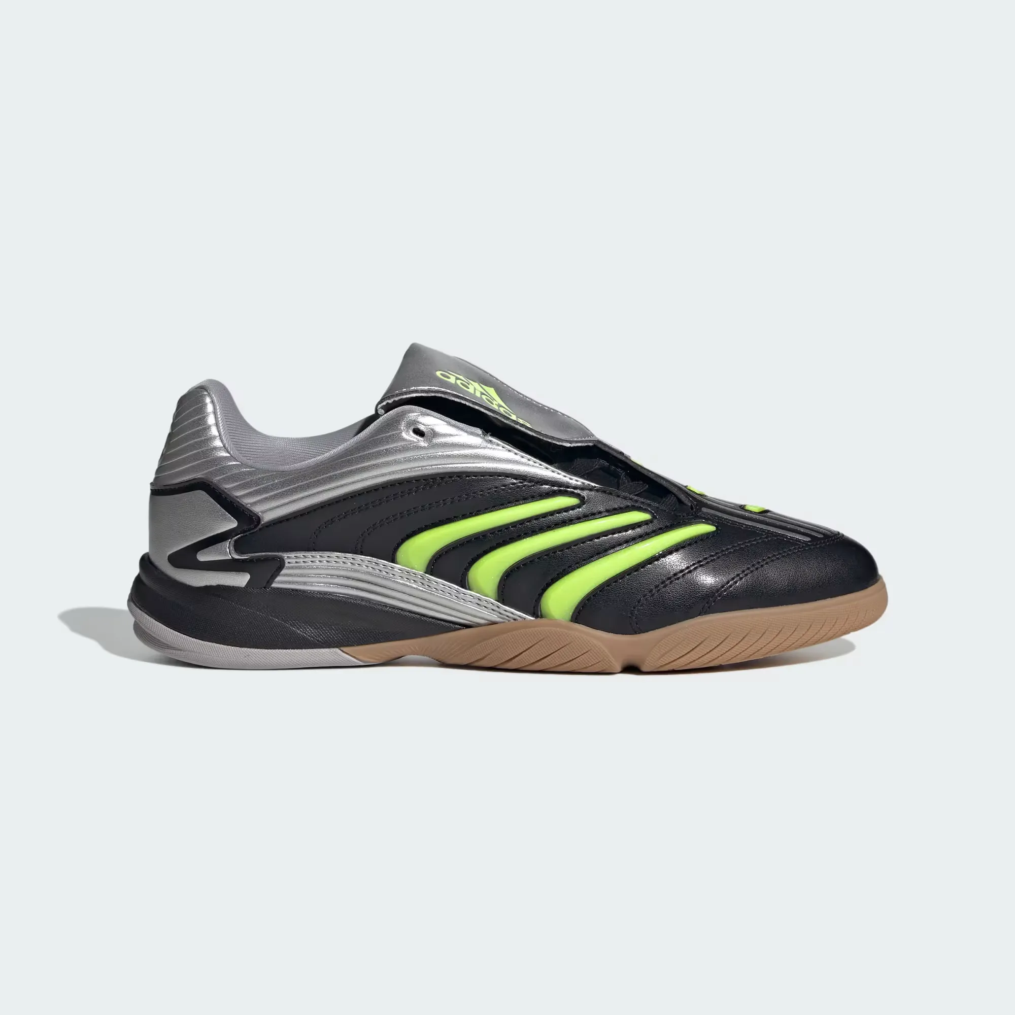 000000_adidas-Predator-Sala_CORE-BLACK-SIGNAL-GREEN_JQ3917_img0