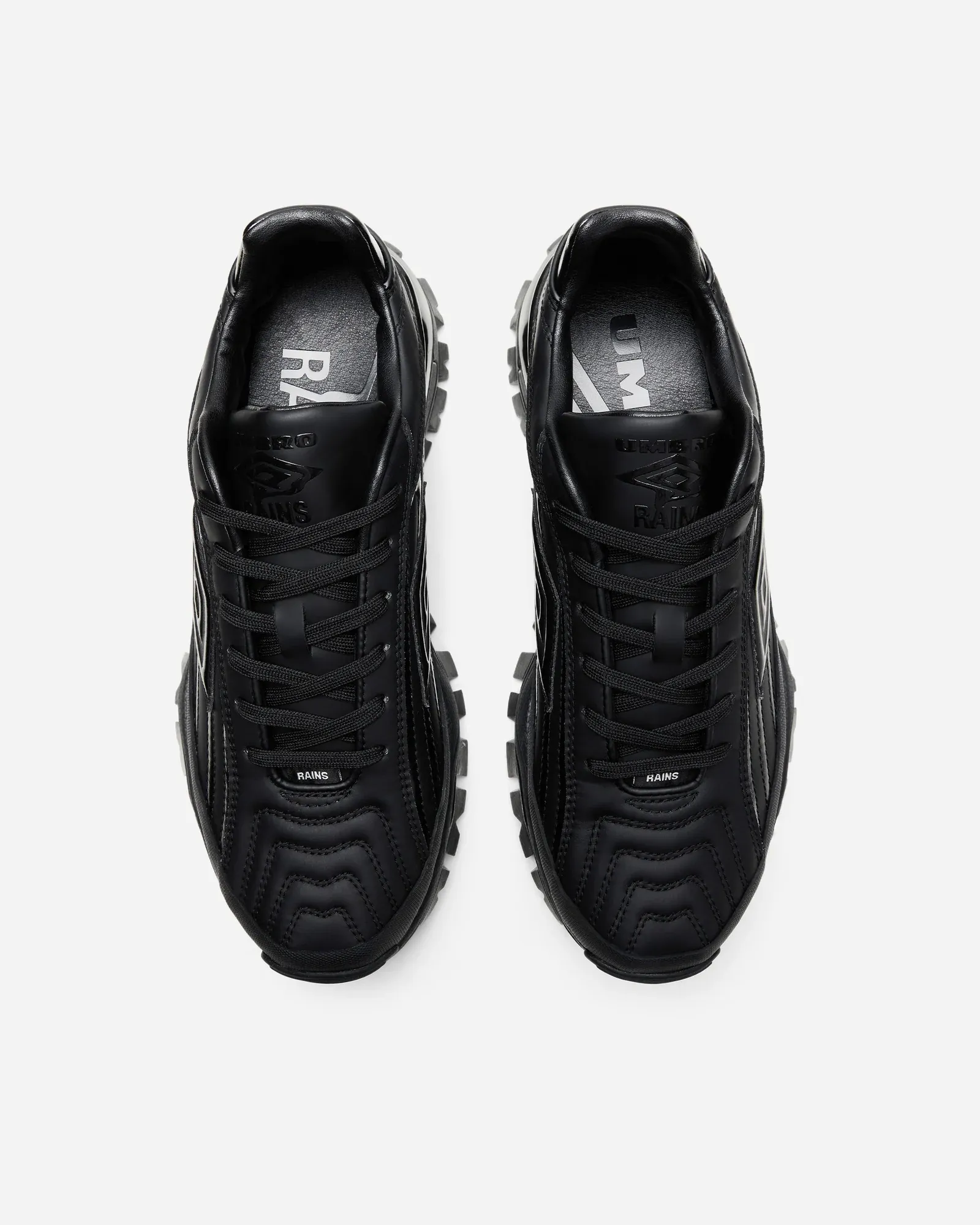 000000_Rains-x-Umbro-Fushion-Sneaker_BLACK_20850-01_img2