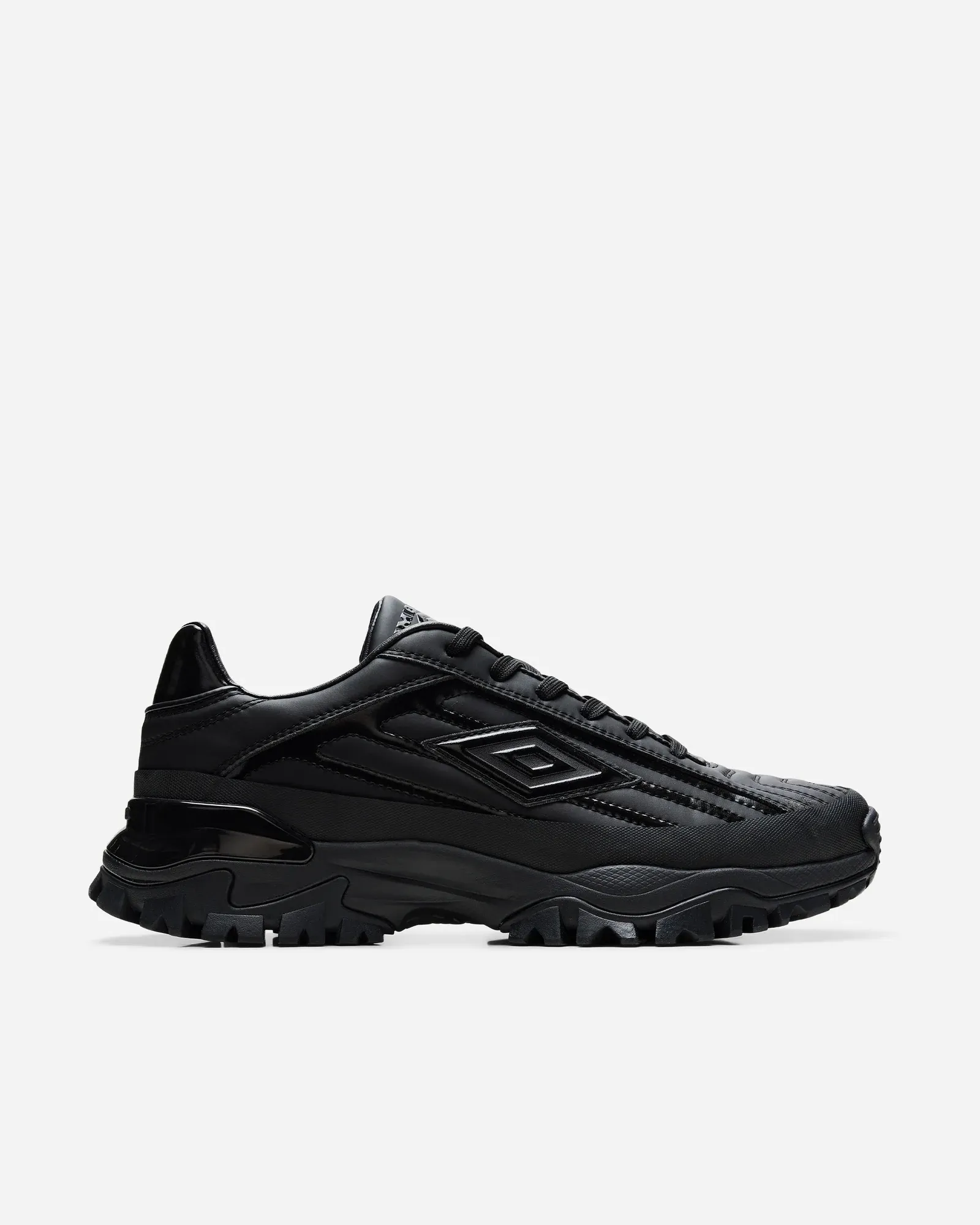 000000_Rains-x-Umbro-Fushion-Sneaker_BLACK_20850-01_img0