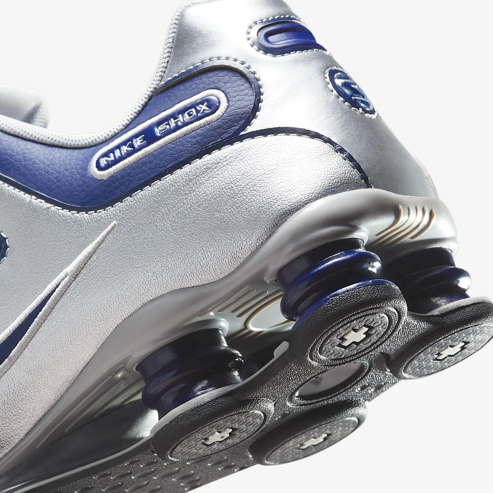393F5E_Nike-Shox-NZ_MIDNIGHT-NAVY-METALLIC-SILVER_378341-402_img7