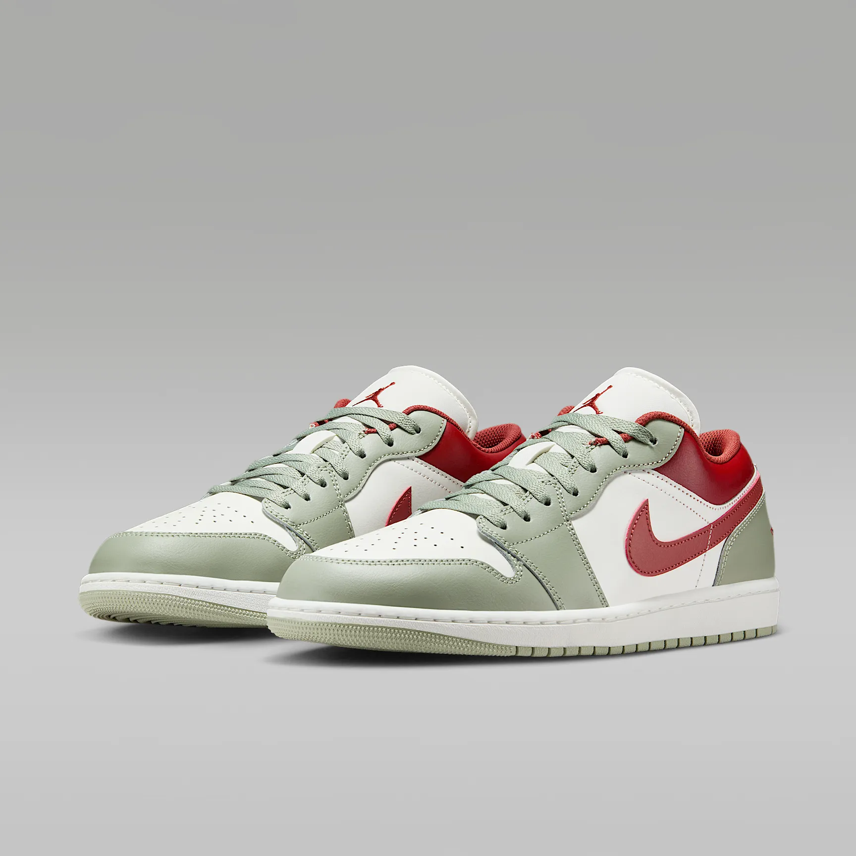 A0AE9B_Air-Jordan-1-Low_JADE-HORIZON_553558-133_img4