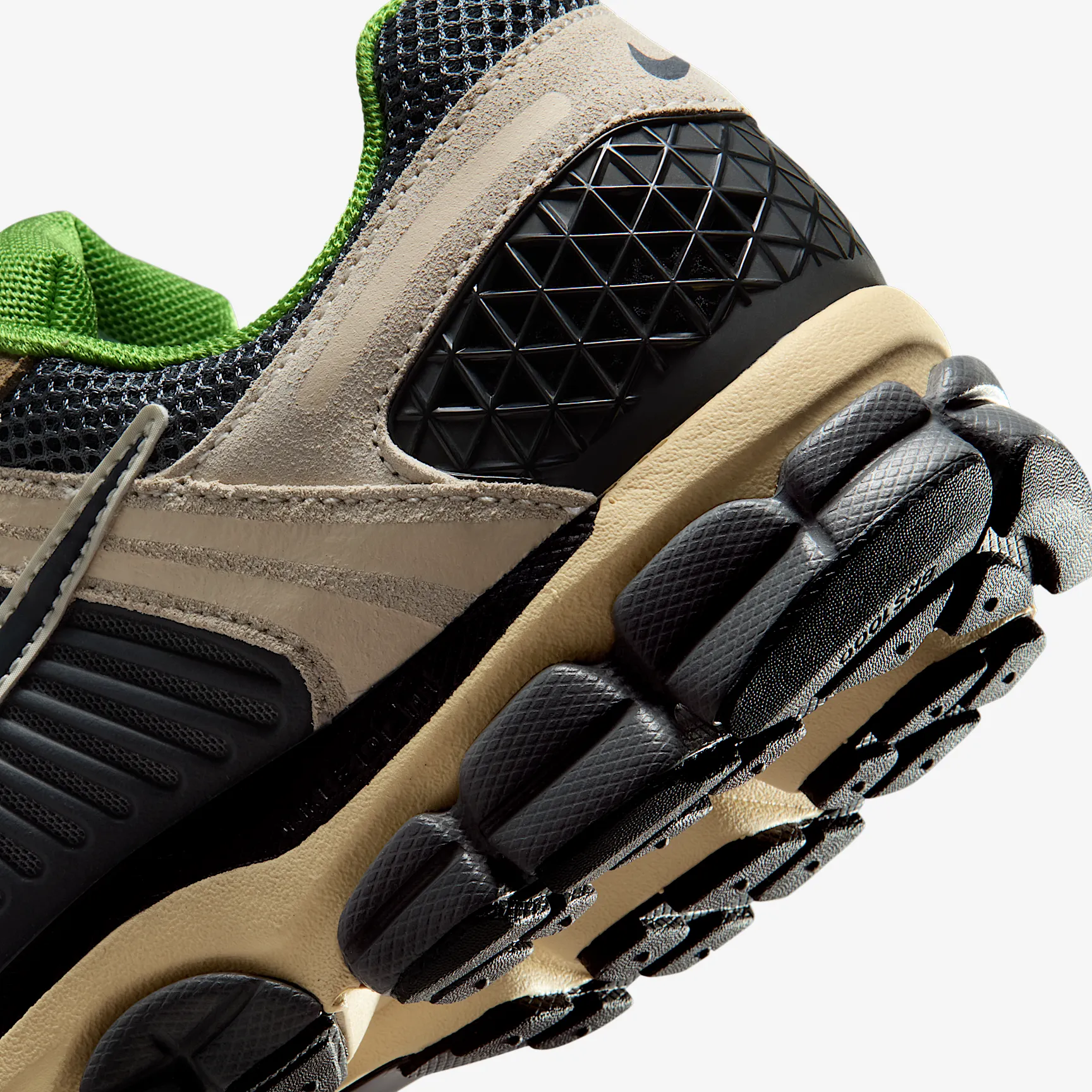 000000_Nike-Zoom-Vomero-5_CHLOROPHYLL_HF1553-102_img7